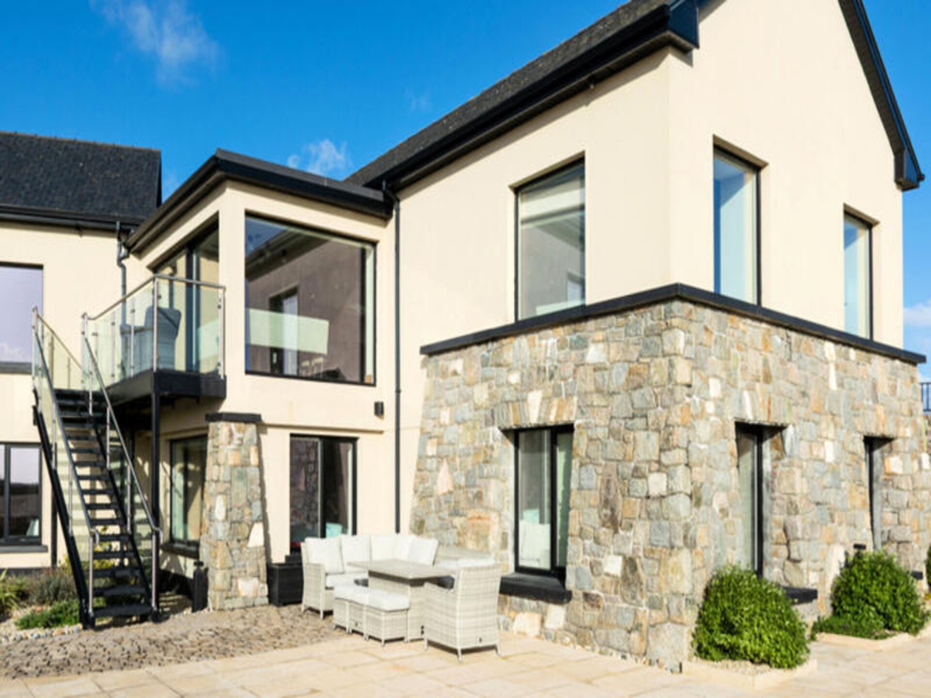 Ruim 6-slaapkamer huis aan de wilde kust van Carraroe, Connemara - foto 61