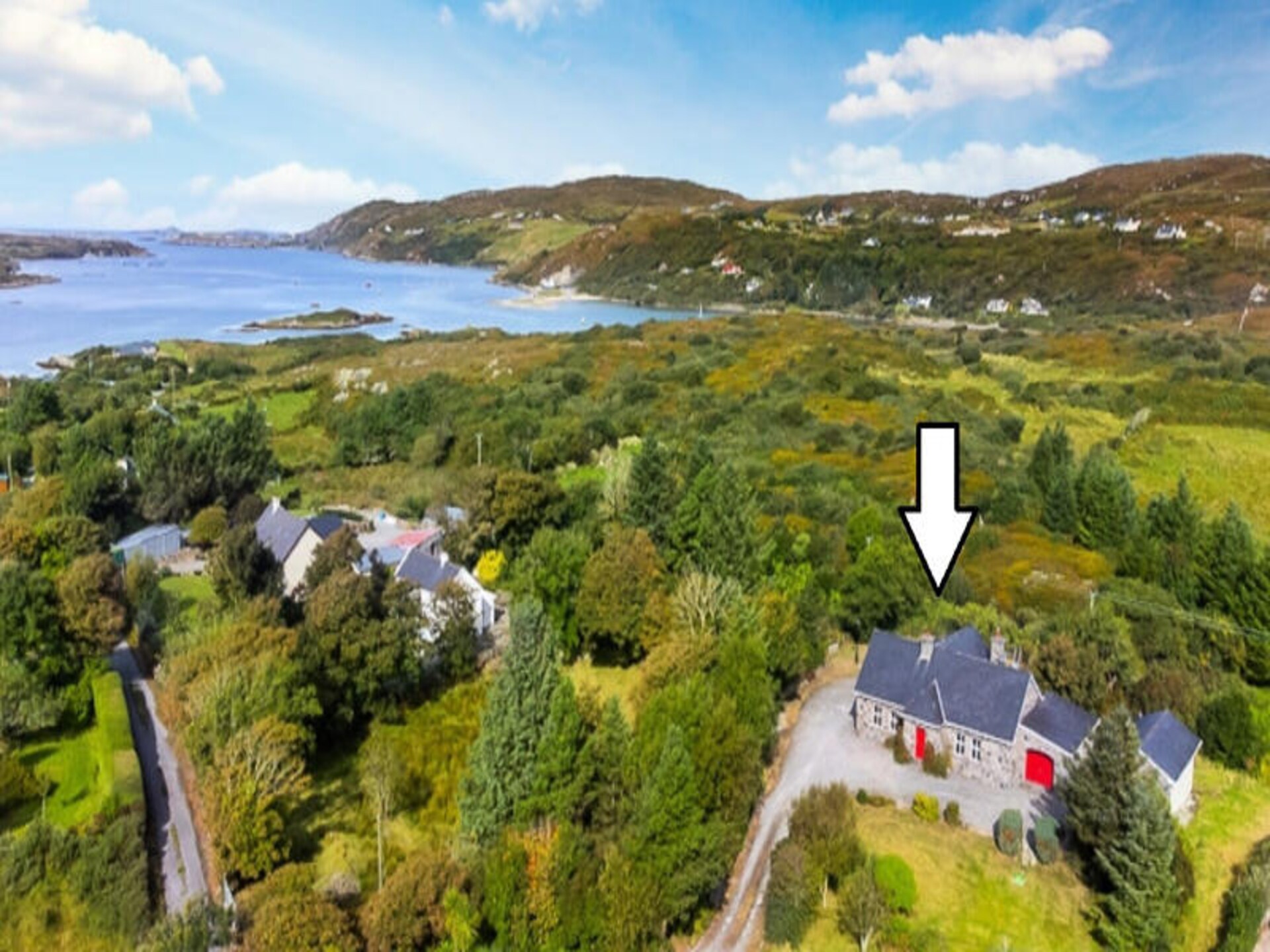 Ruim vakantiehuis in Clifden voor 8 personen met tuin, honden welkom - foto 1