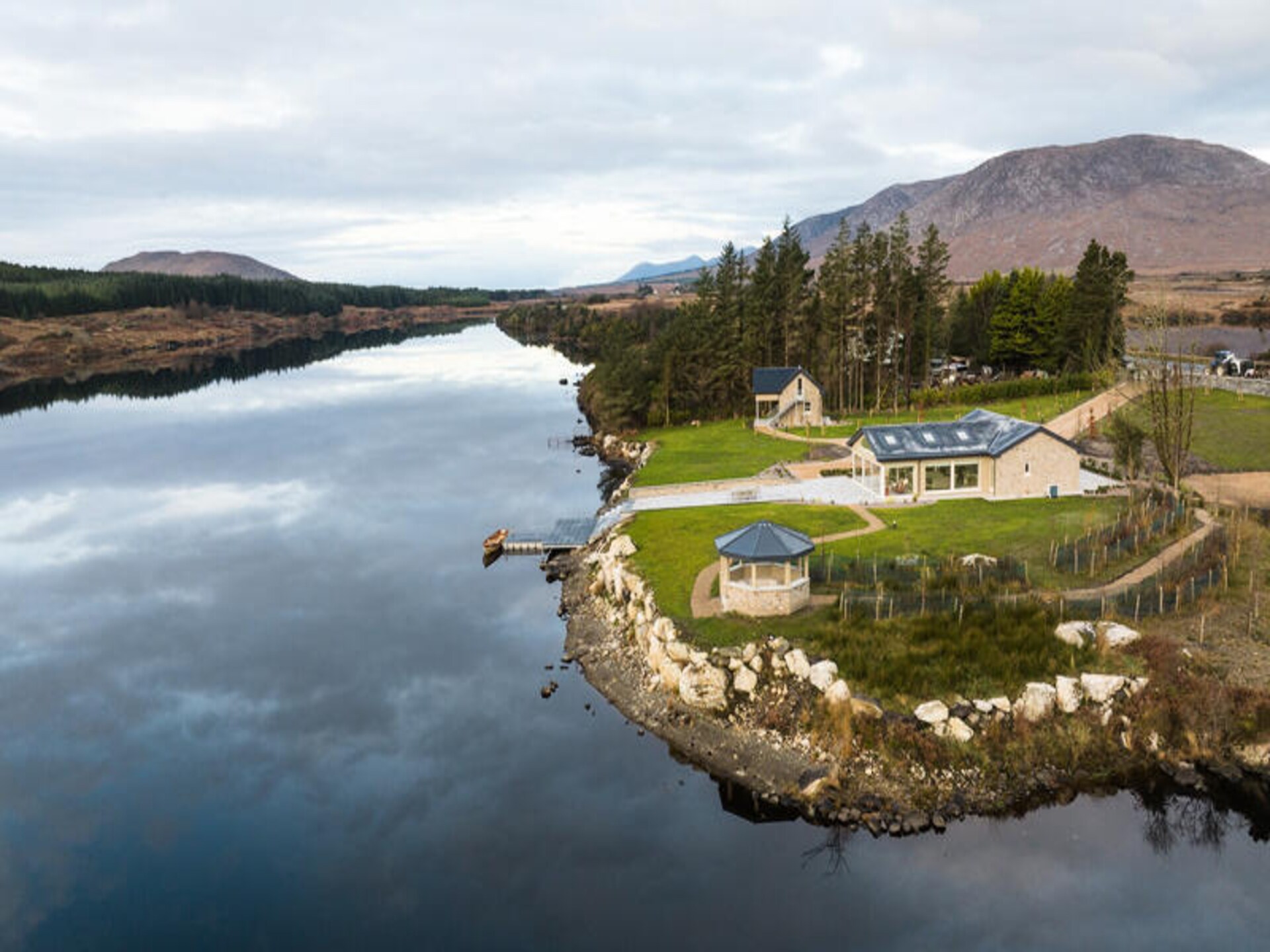 Ruim vakantiehuis aan Ardderry Lough in Connemara voor 8 personen - foto 42