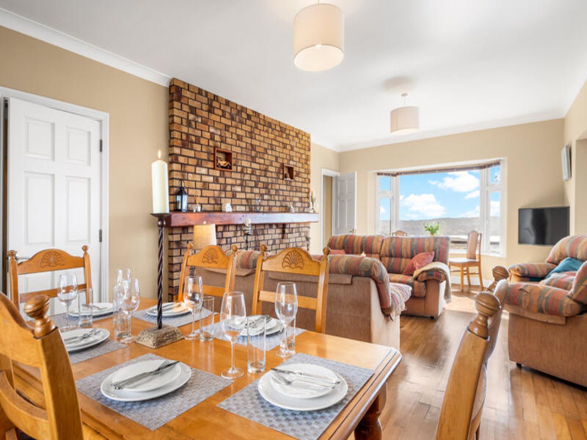 Ruim appartement in Clifden met panoramisch uitzicht op zee en Connemara - foto 6