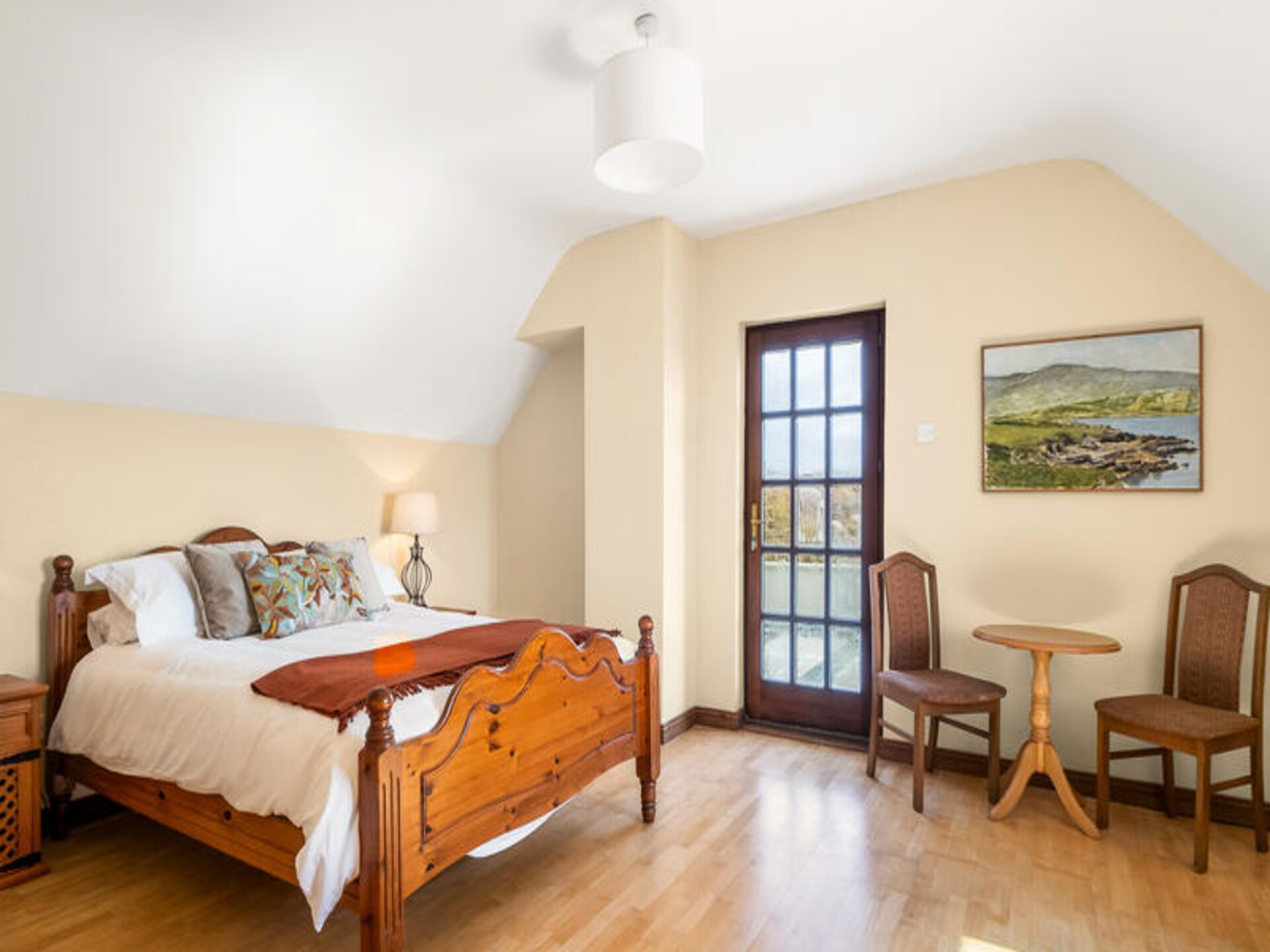 Ruim appartement in Clifden met panoramisch uitzicht op zee en Connemara - foto 18