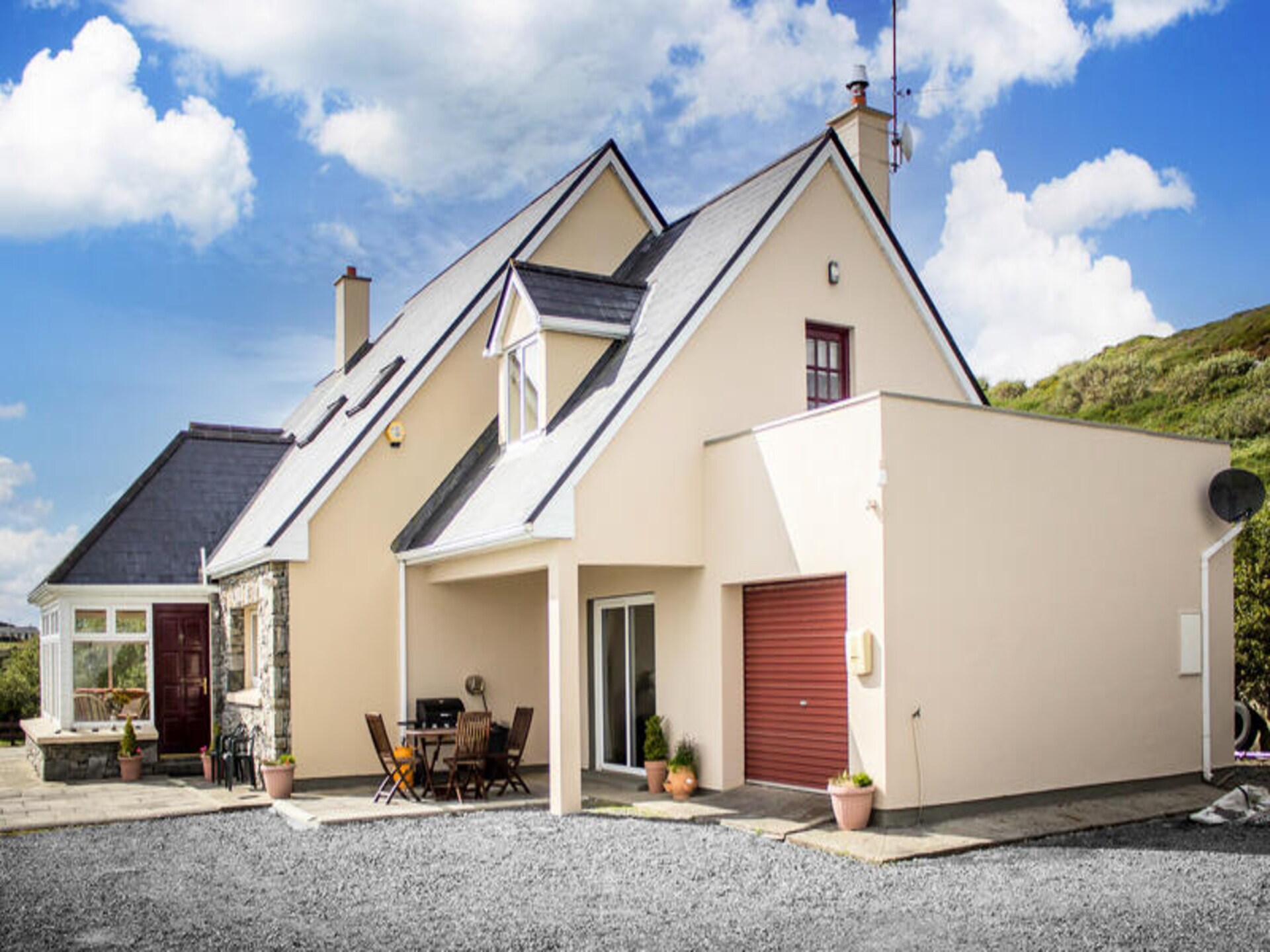 Ruim appartement in Clifden met panoramisch uitzicht op zee en Connemara - foto 33