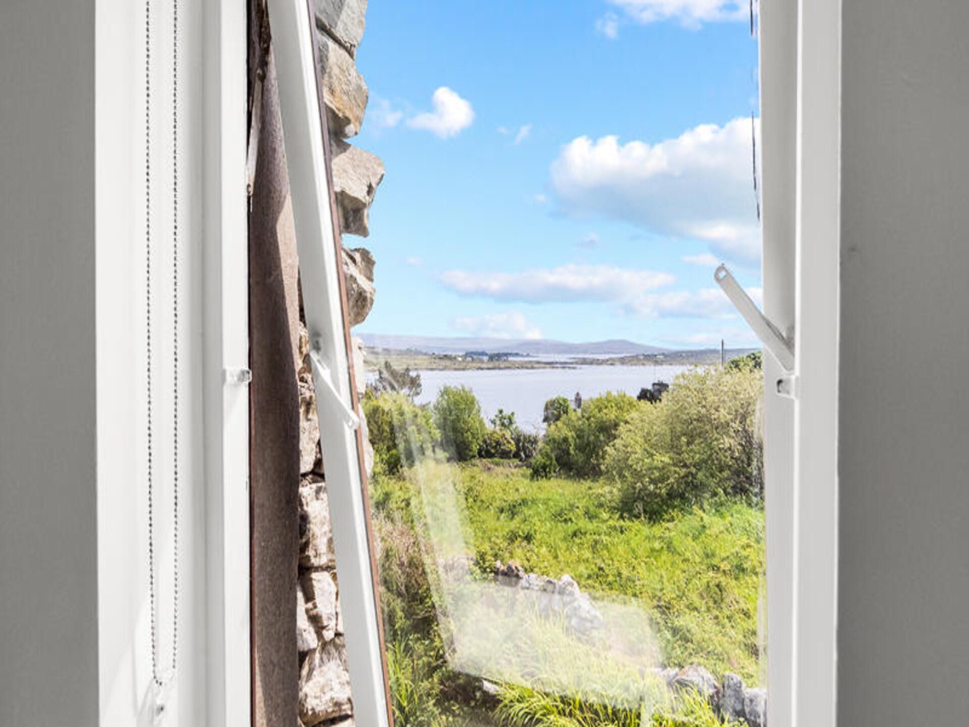 Knus kusthuis voor 8 in Roundstone, Connemara met tuin - foto 23