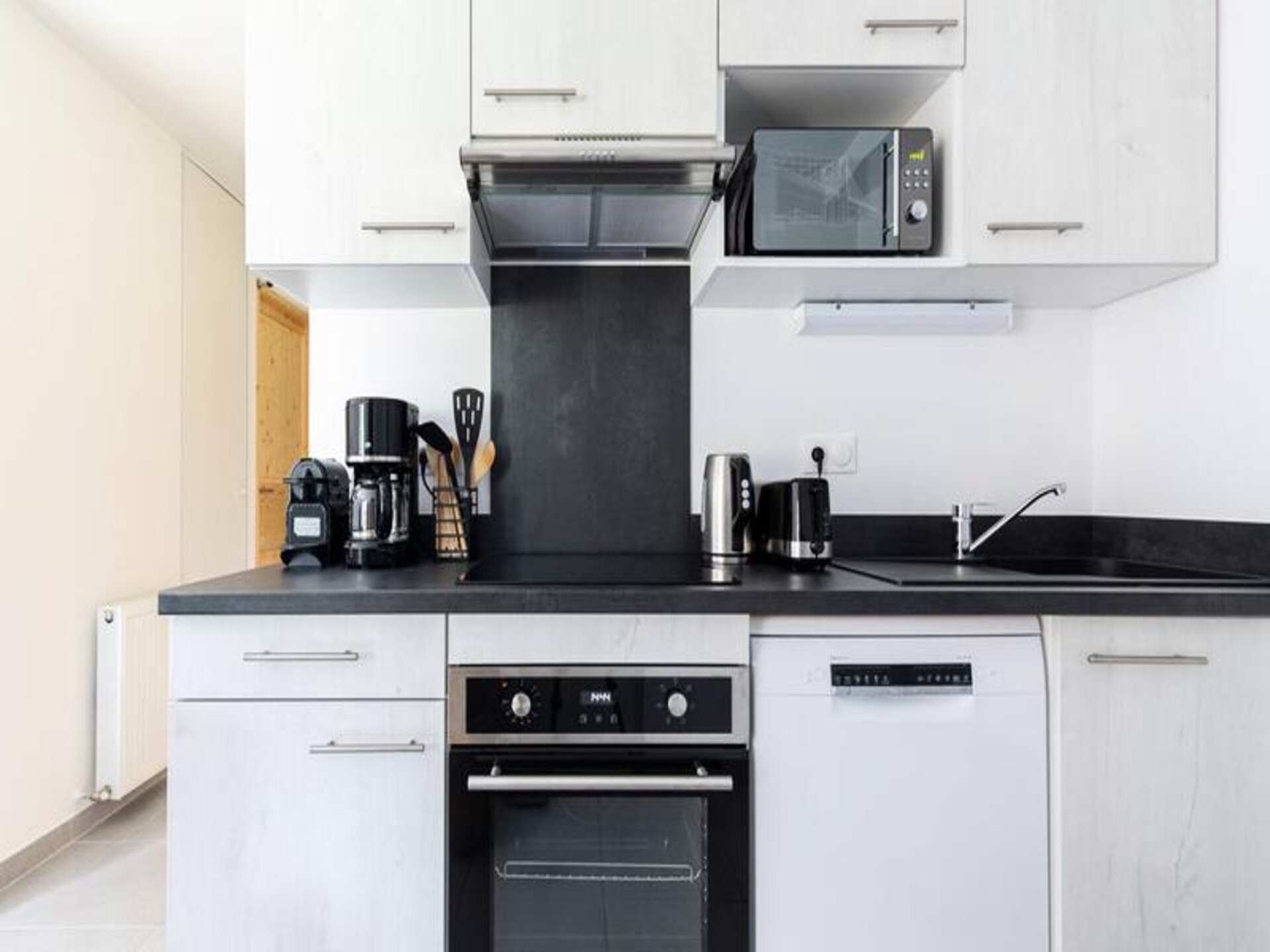 Modern appartement op 50m van het meer van Loudenvielle met terras - foto 8