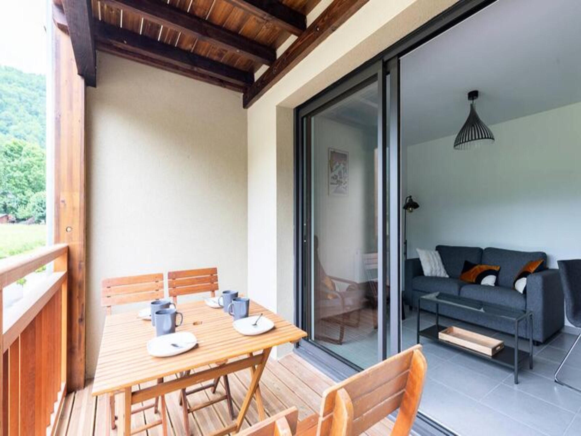 Modern appartement op 50m van het meer van Loudenvielle met terras - foto 16