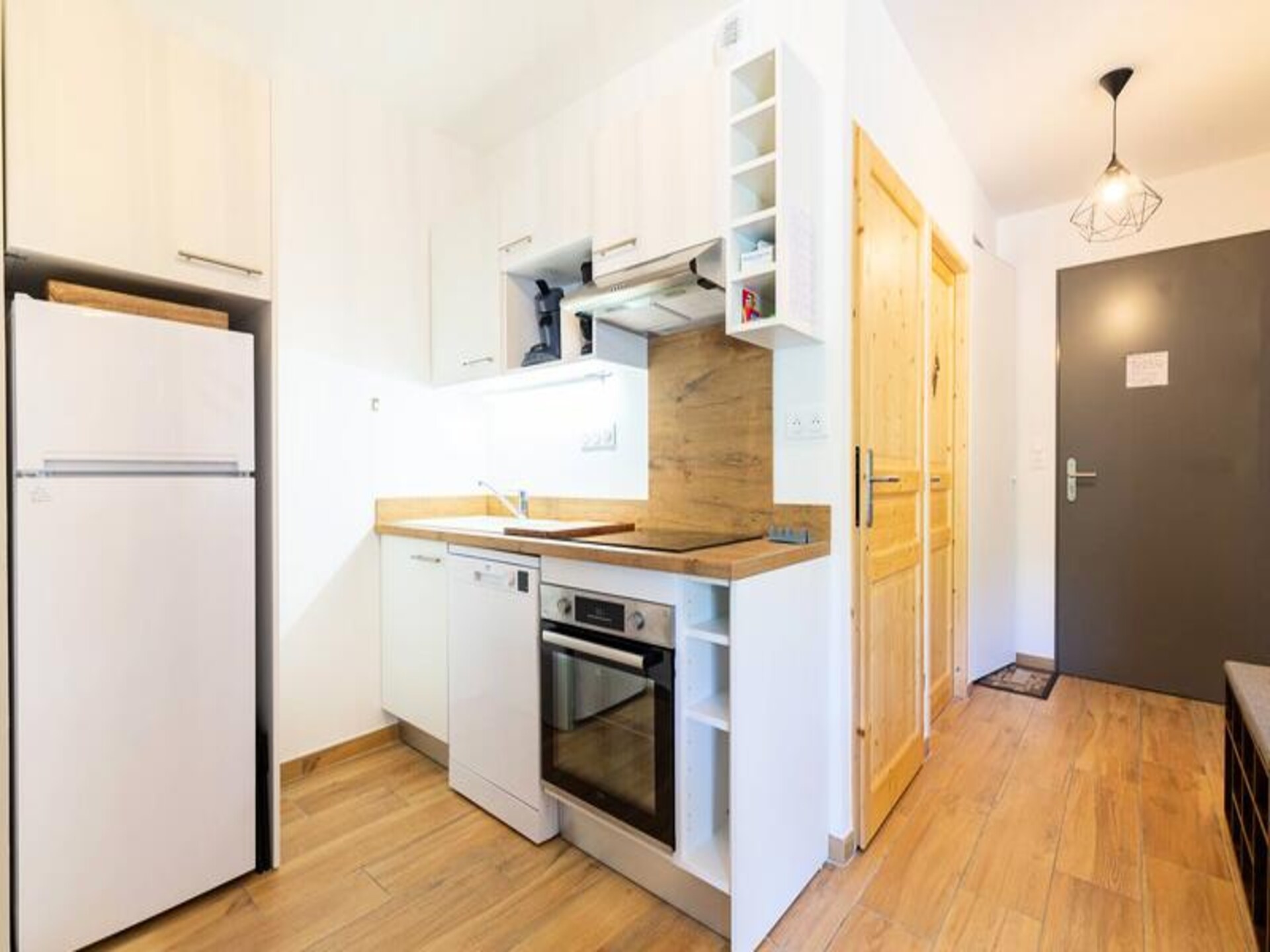 Appartement aan het Meer van Génos-Loudenvielle met Terras - foto 6