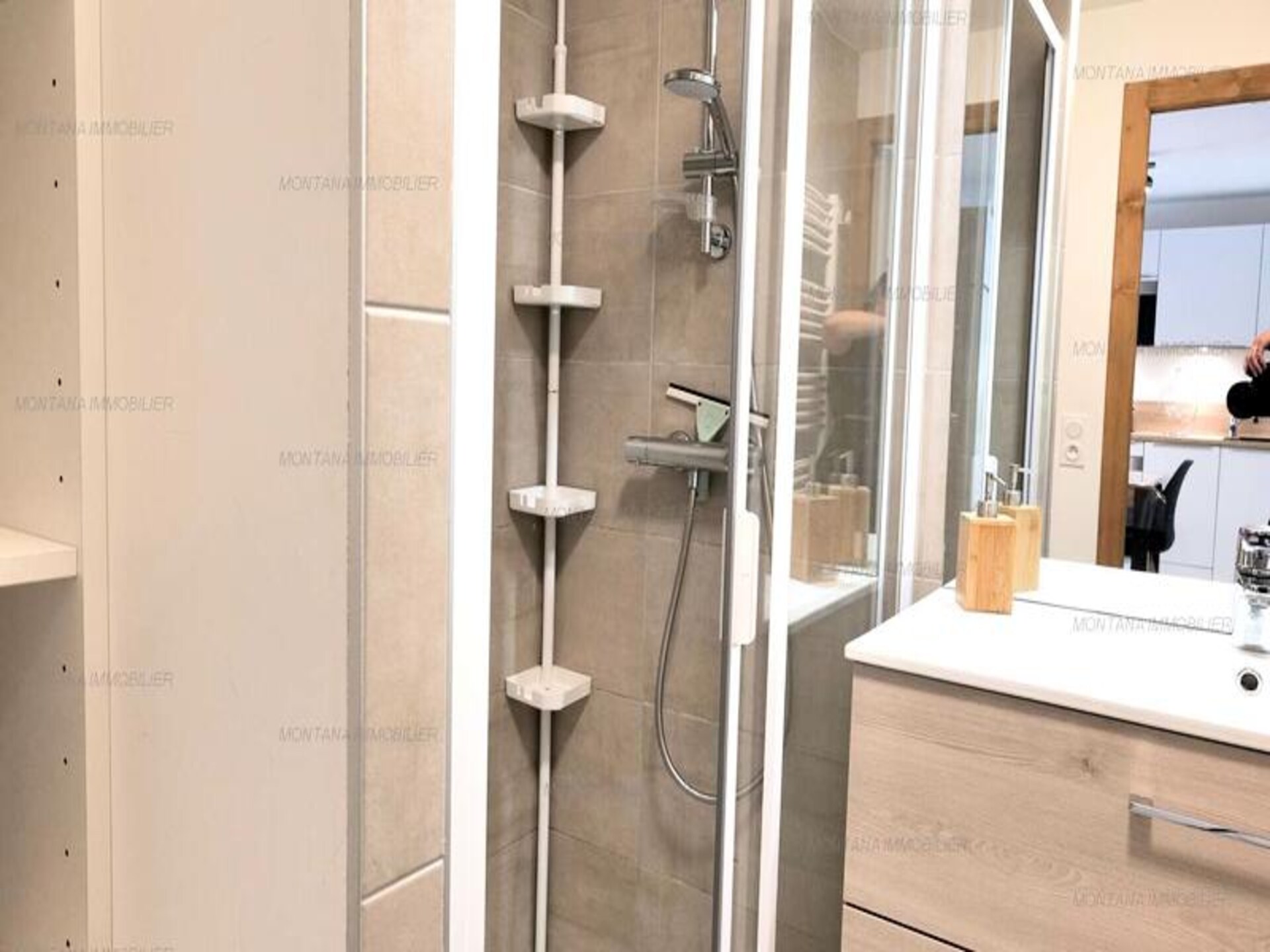 Zonnig 6-persoons appartement met balkon nabij het centrum van Le Grand Bornand - foto 8