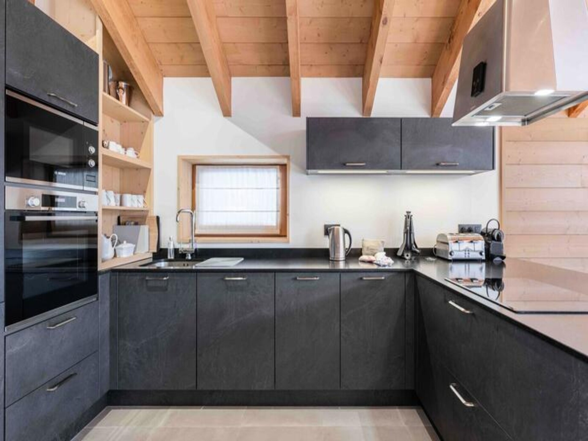 Luxe appartement in Méribel met sauna, jacuzzi en uitzicht op de bergen - foto 11