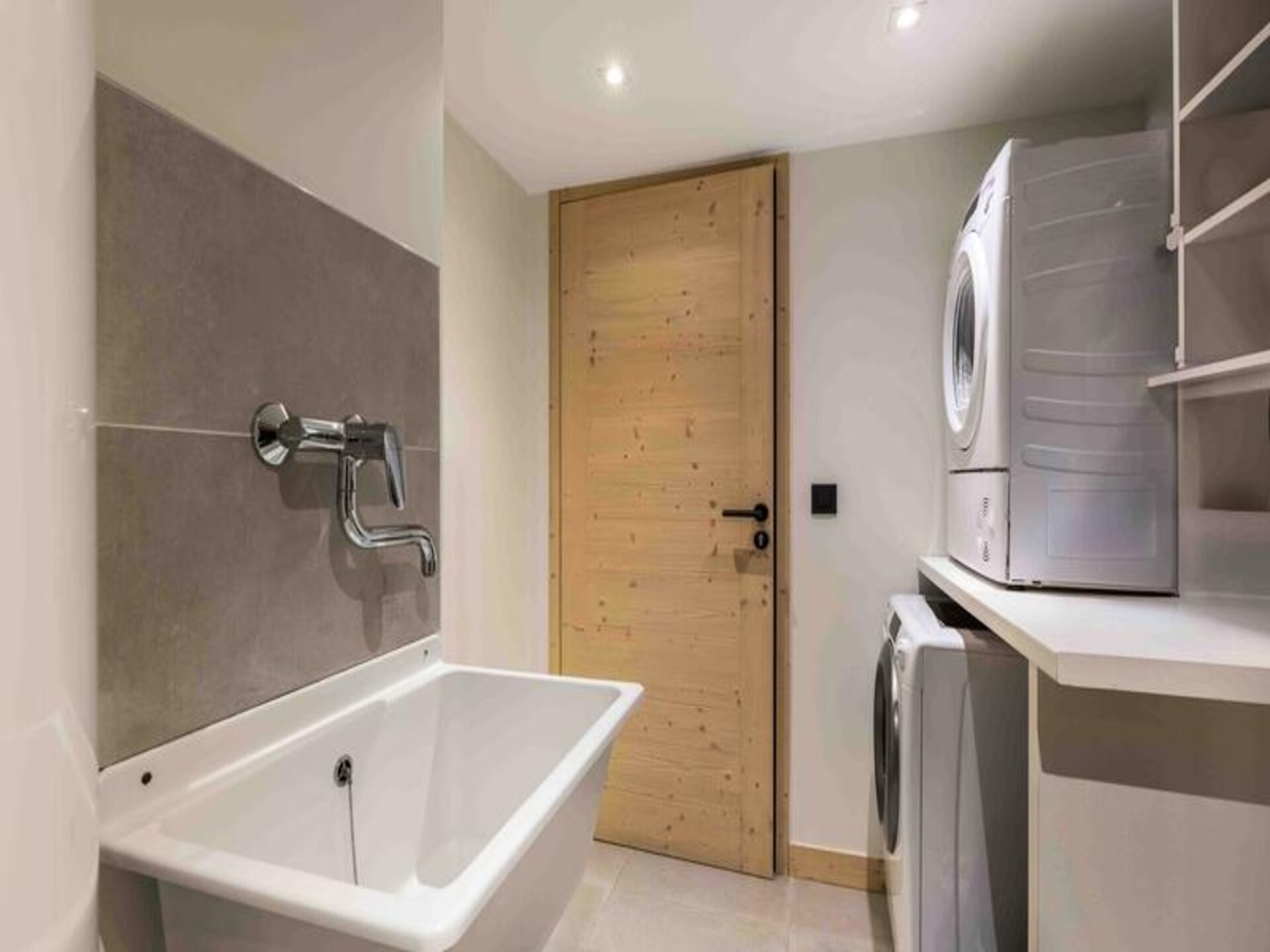 Luxe appartement in Méribel met sauna, jacuzzi en uitzicht op de bergen - foto 15