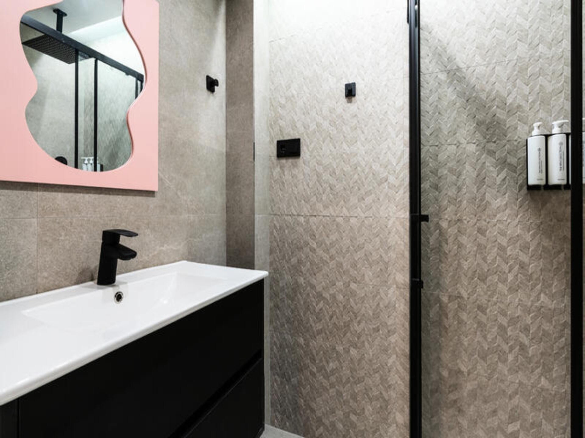 Modern appartement in centrum Málaga, 2 slaapkamers en tuin - foto 40