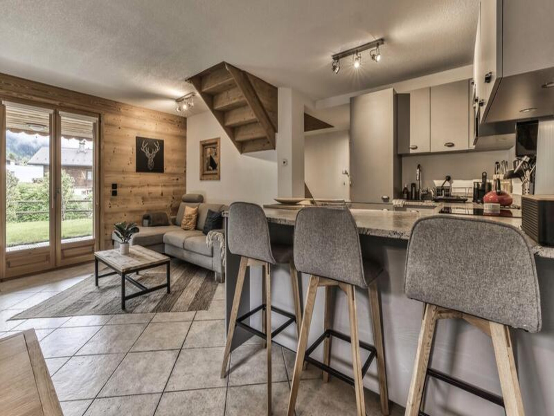 Ruim 8-persoons appartement met tuin en uitzicht op de Mont Blanc - foto 6