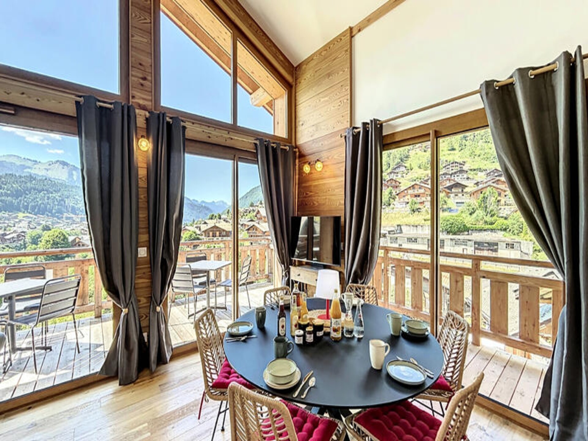 Zonnig penthouse in Morzine met panoramisch uitzicht op de Alpen - foto 11