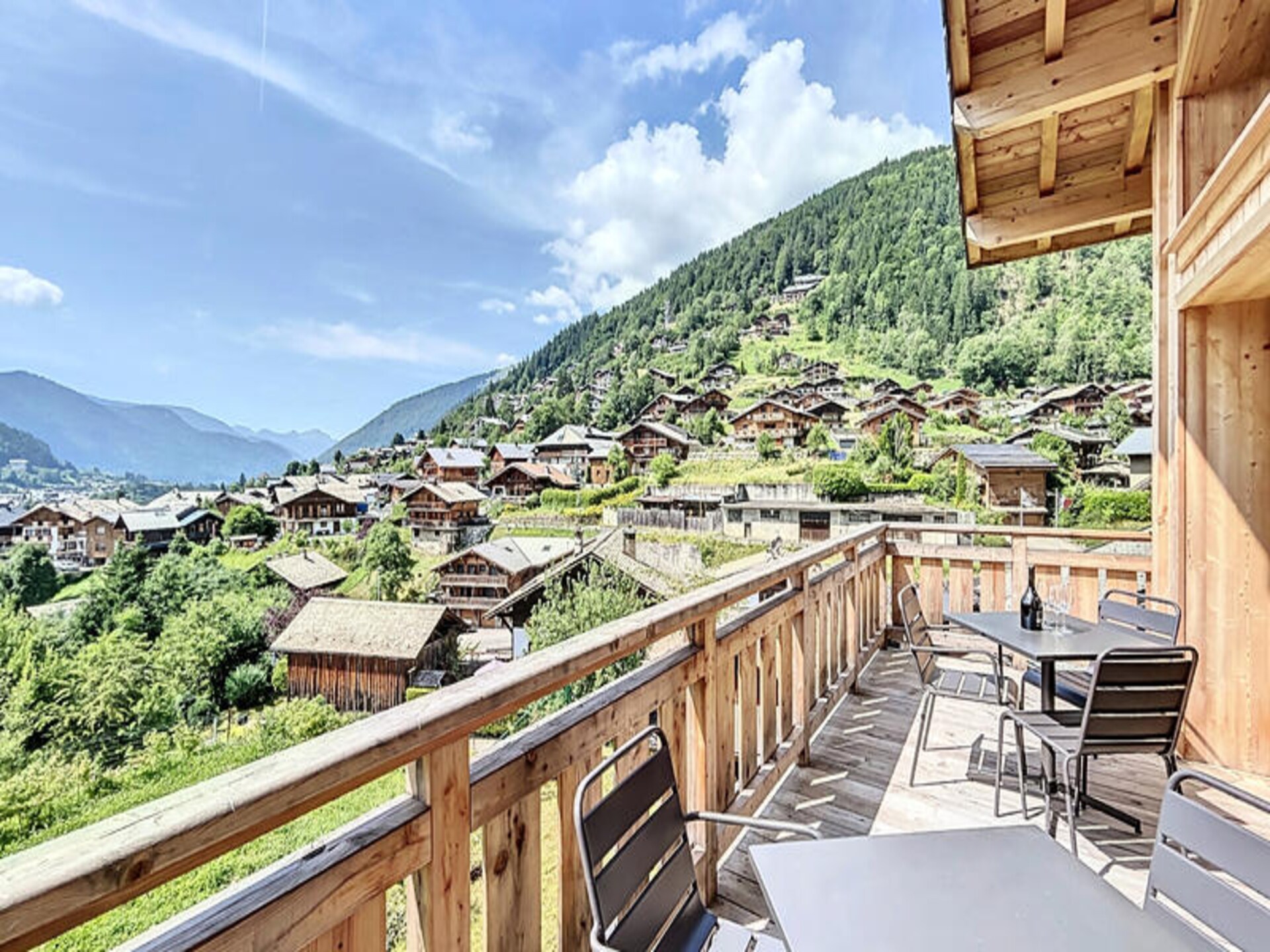 Zonnig penthouse in Morzine met panoramisch uitzicht op de Alpen - foto 45