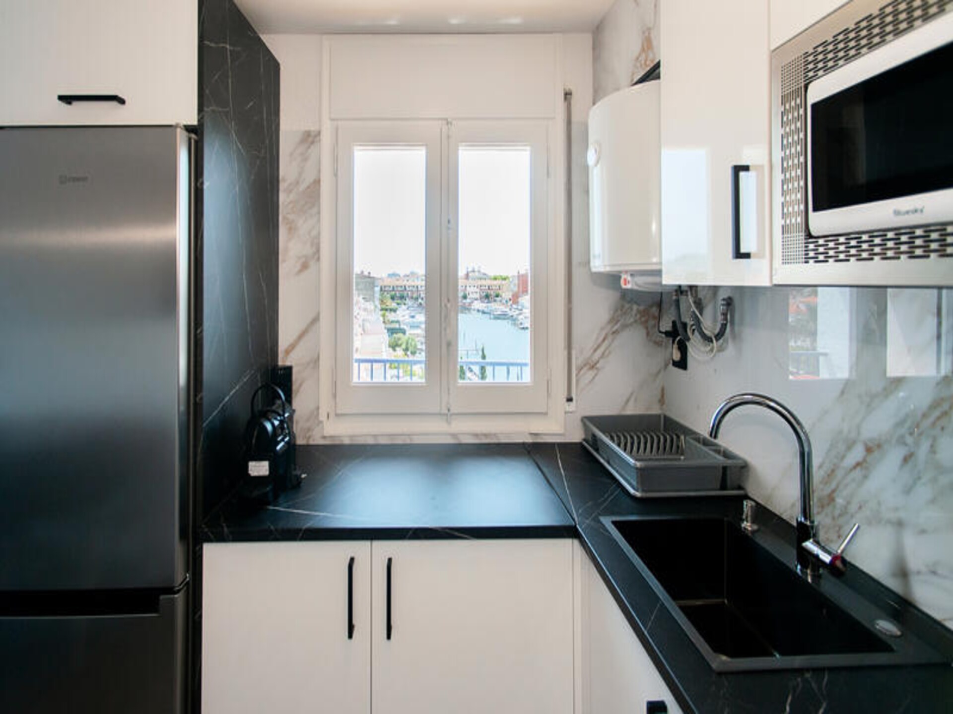 Kanaalzicht appartement in Empuriabrava – 4 personen, 40 m² - foto 10