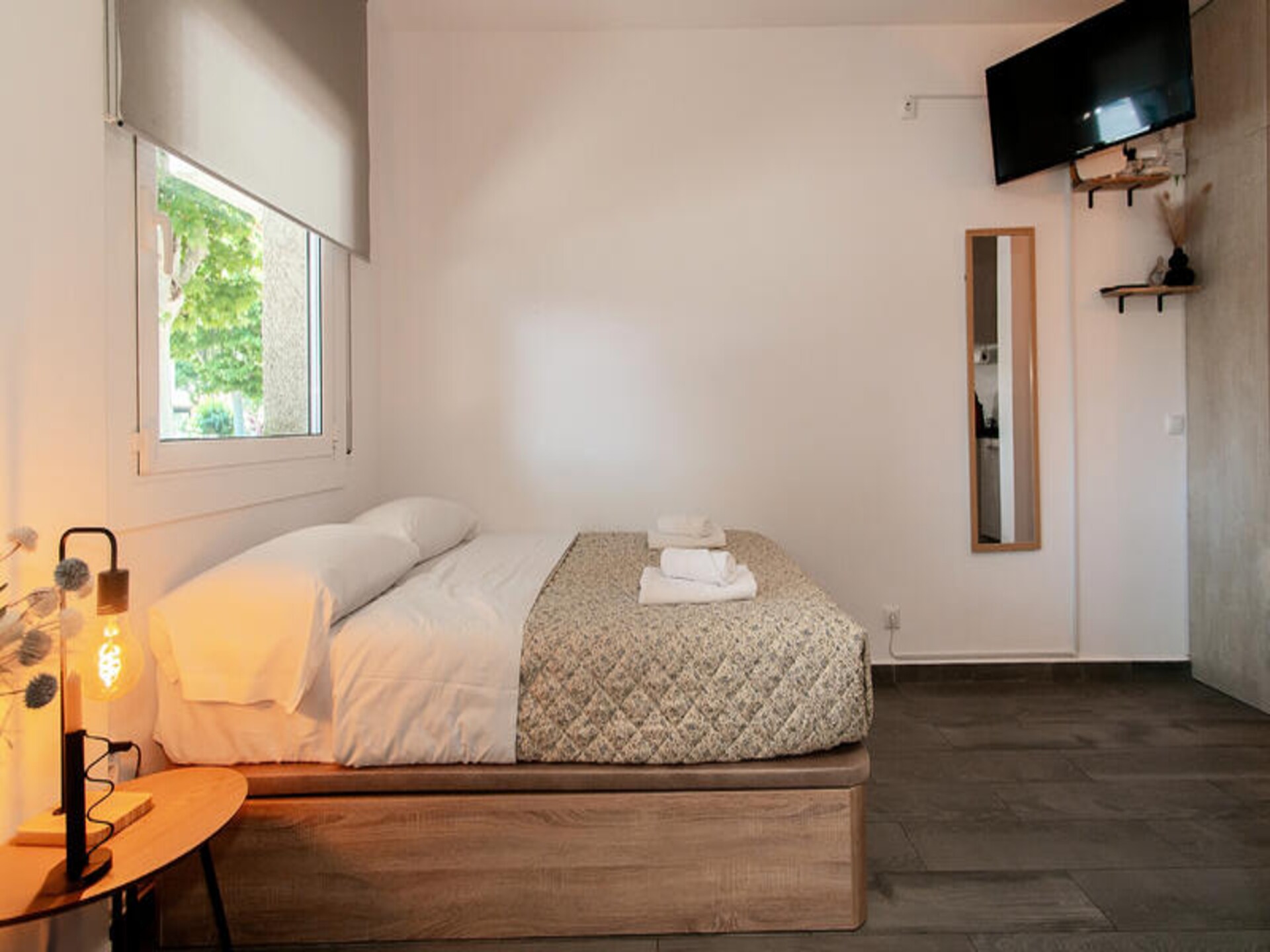 Kompakt studio-appartement aan de grachten van Empuriabrava - foto 7