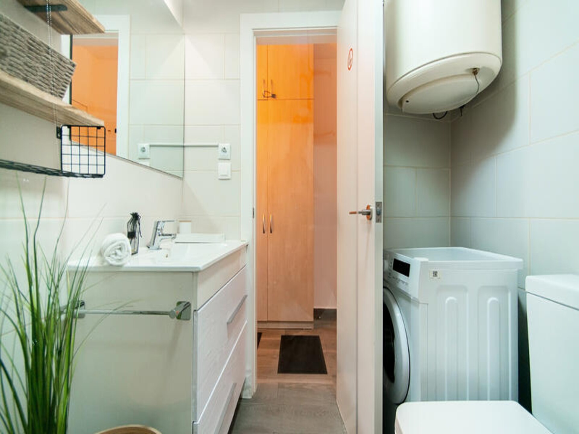 Kompakt studio-appartement aan de grachten van Empuriabrava - foto 11