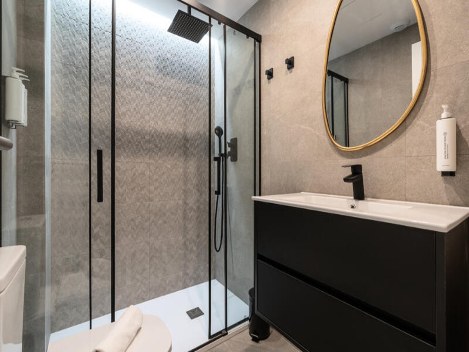 Modern appartement in hartje Málaga, vlakbij strand en bezienswaardigheden - foto 34