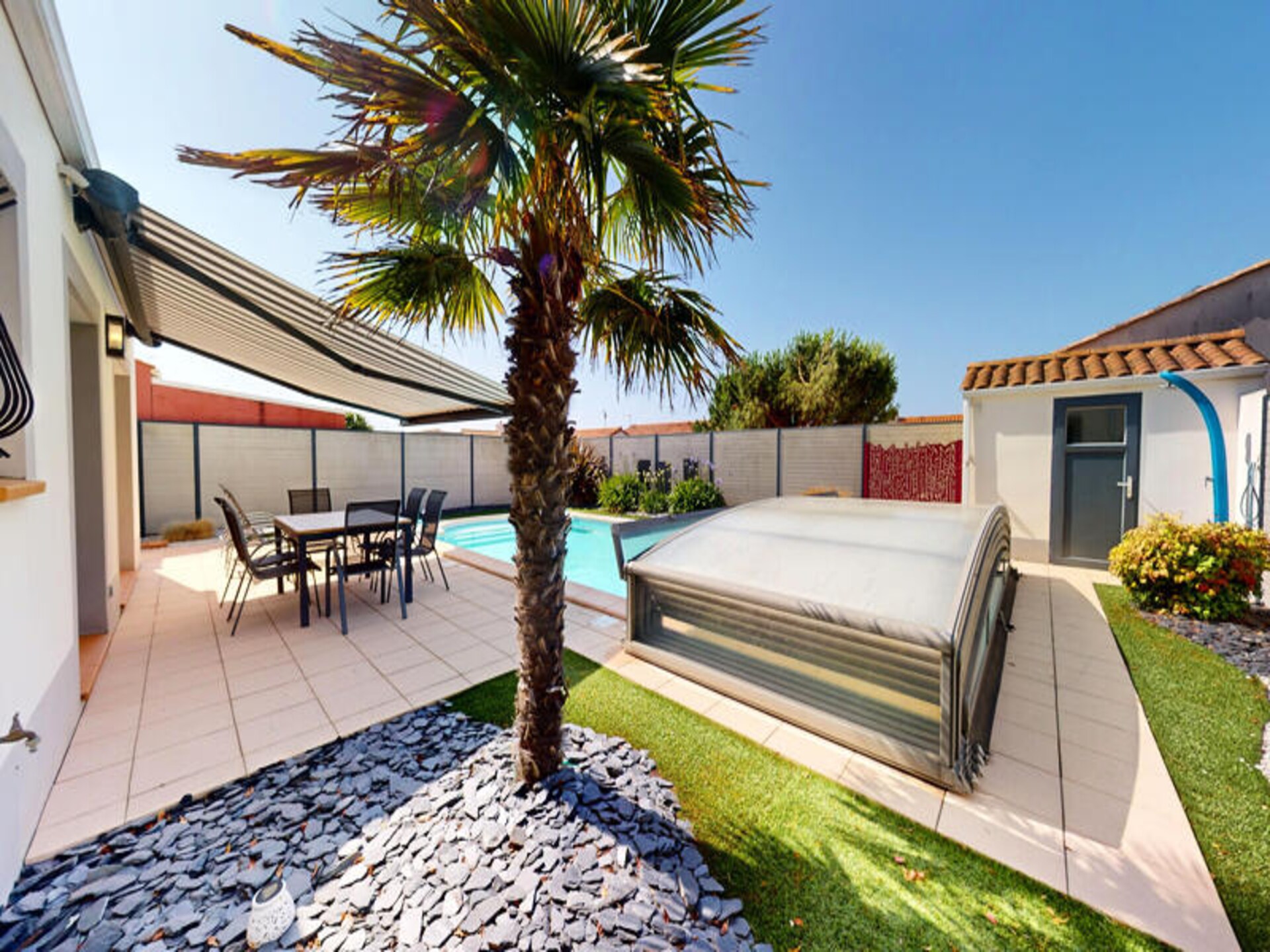 Lichte villa met privézwembad bij de stranden van Saint-Gilles-Croix-de-Vie - foto 26