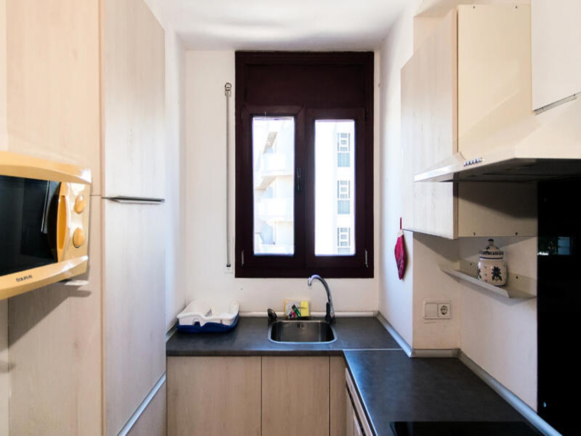 Licht appartement in Roses, 2 slaapkamers, vlakbij het strand - foto 13