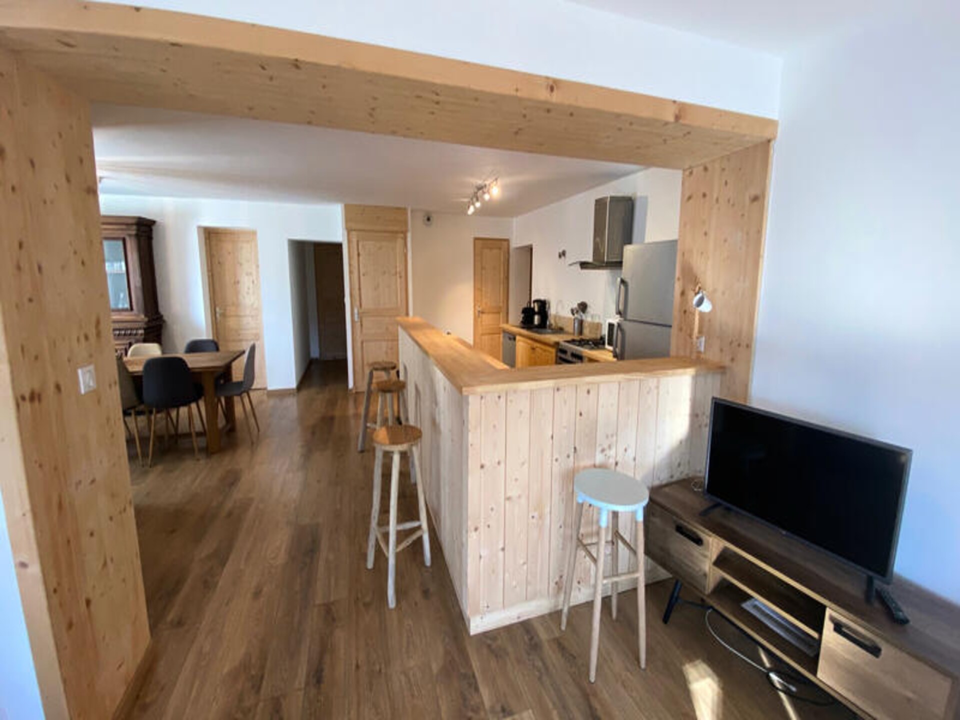 Zuidelijk appartement aan de piste in Le Lioran voor 9 personen - foto 15