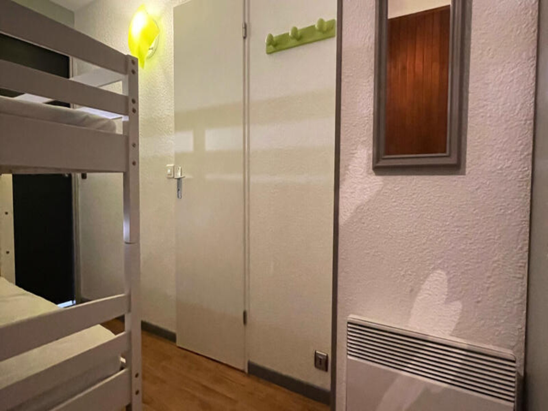 Gezellige studio op de piste in Lioran met balkon en bergzicht - foto 18