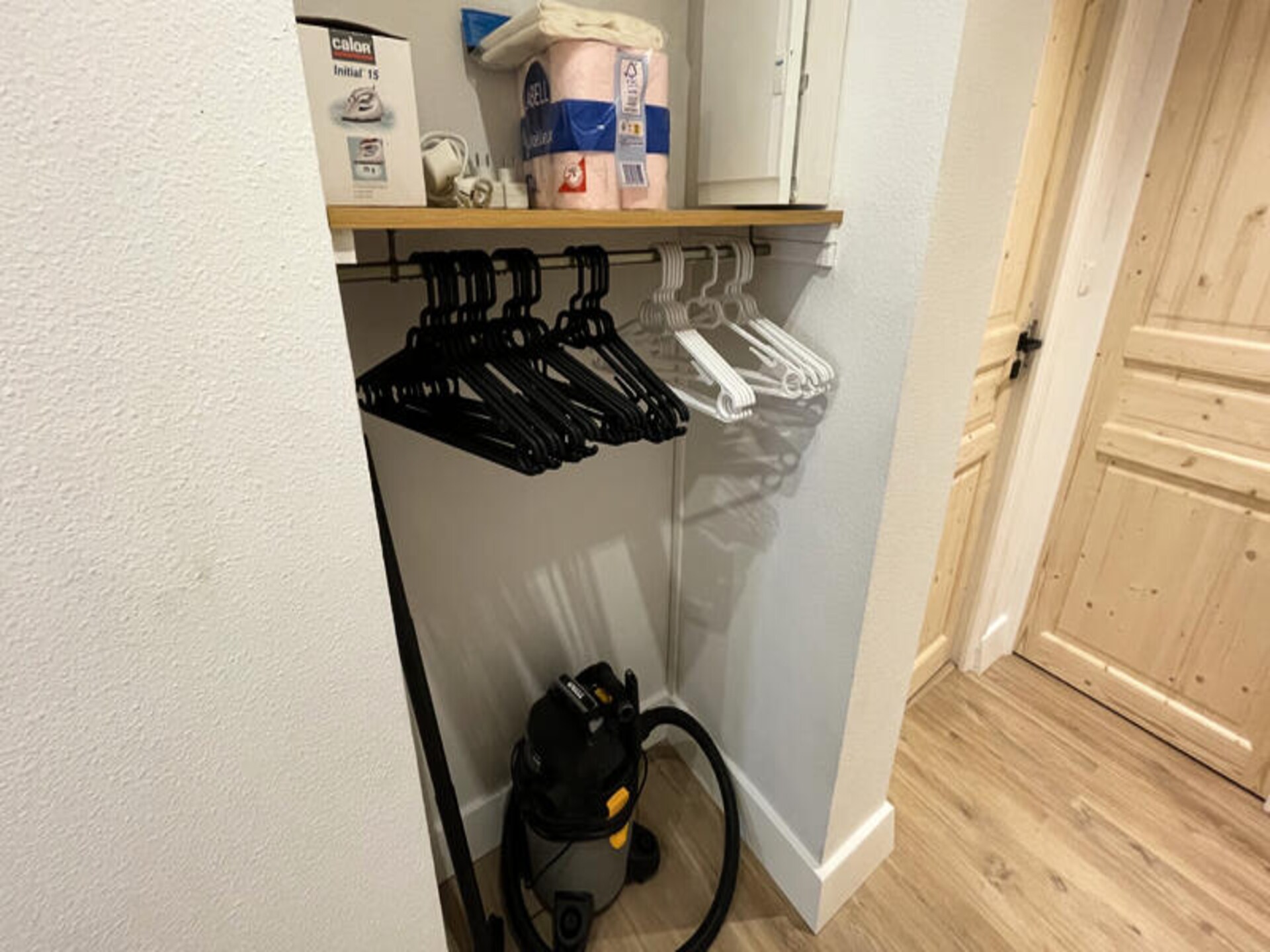 Ruim appartement op 100m van pistes Le Lioran met zuidterras en bergzicht - foto 23