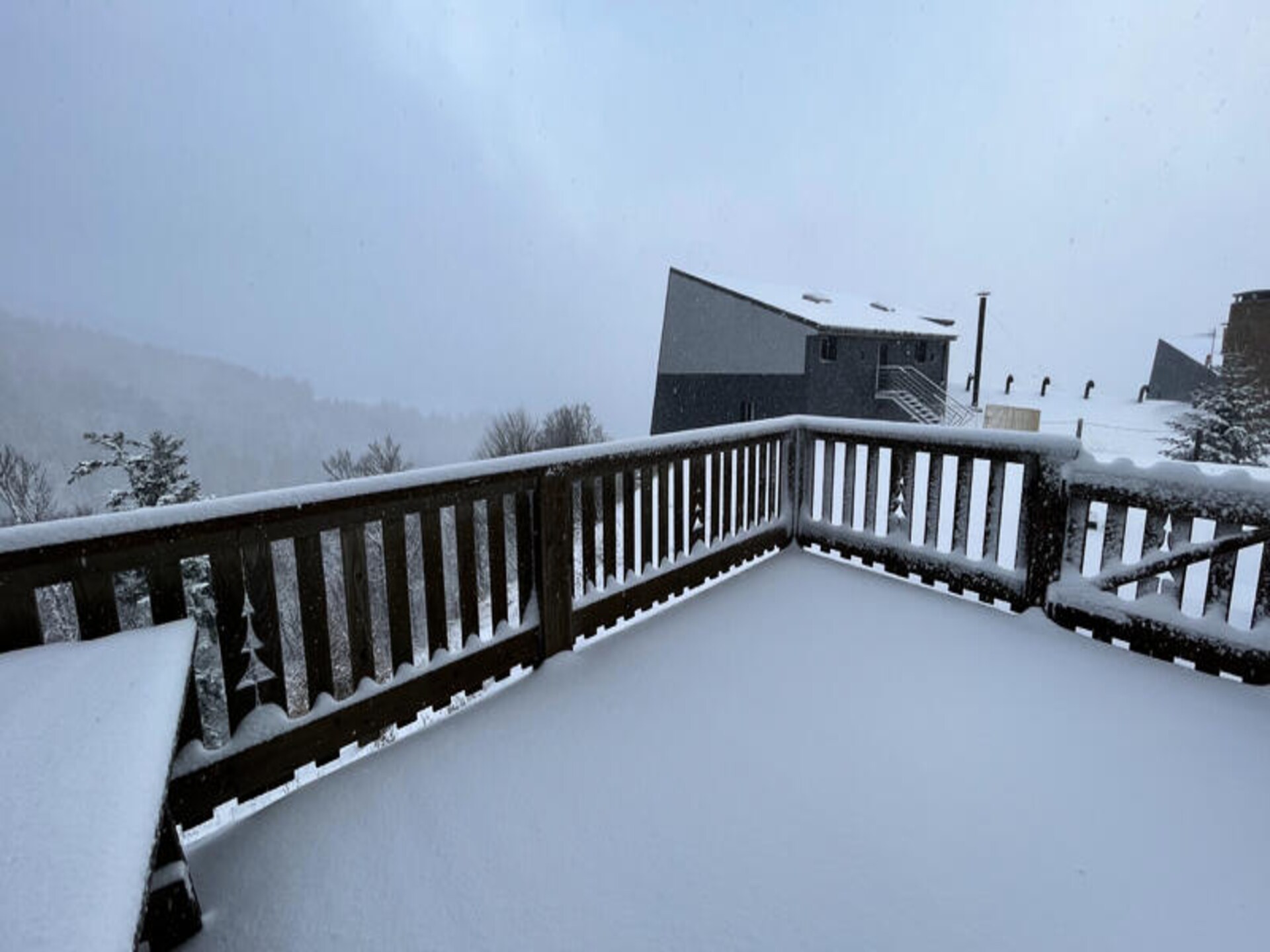 Ruim appartement op 100m van pistes Le Lioran met zuidterras en bergzicht - foto 29