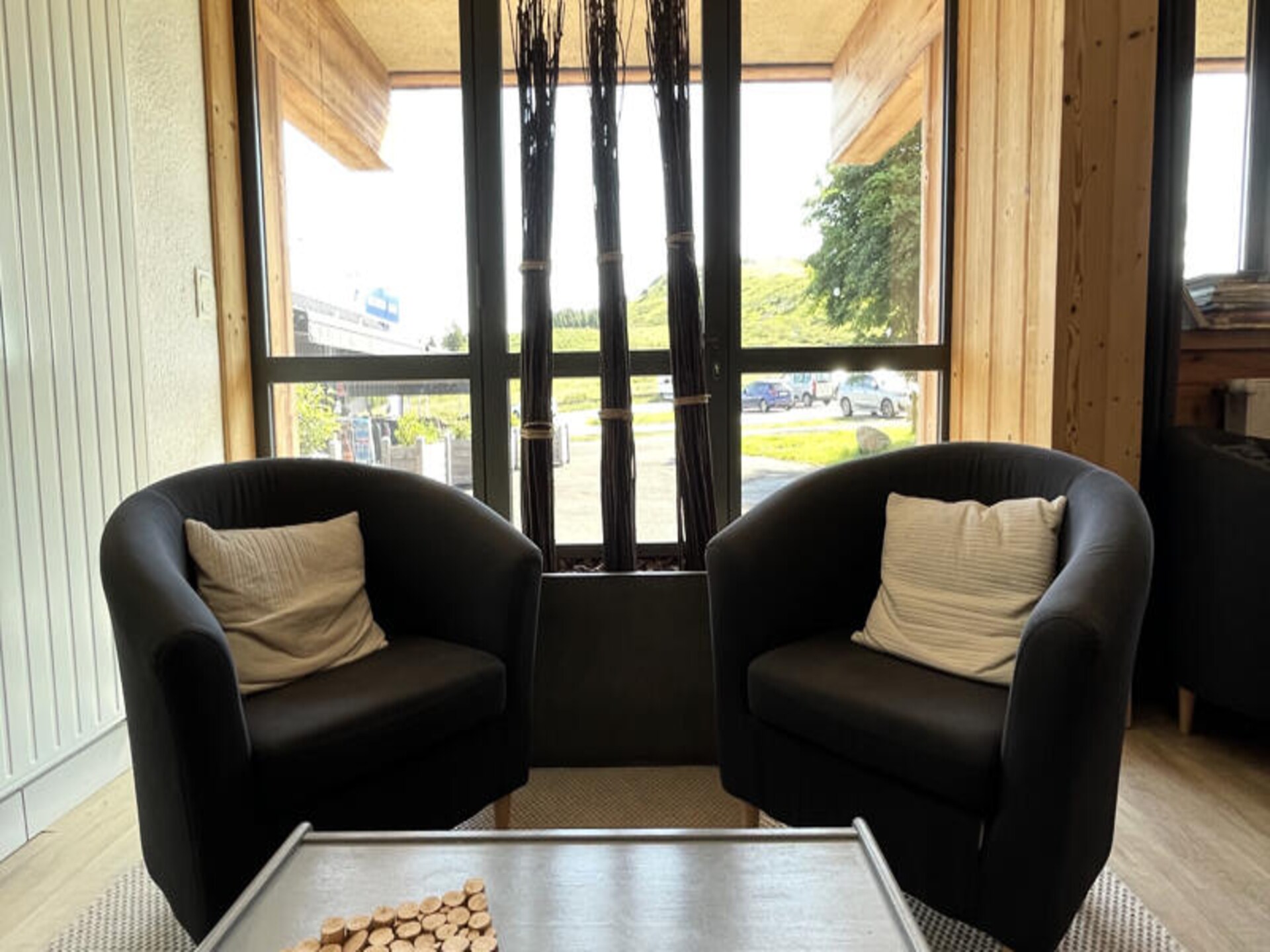 Ruime groepsaccommodatie in Albepierre-Bredons met uitzicht op Plomb du Cantal - foto 17