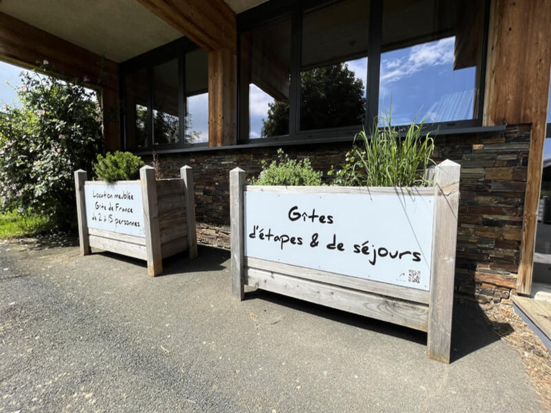 Ruime groepsaccommodatie in Albepierre-Bredons met uitzicht op Plomb du Cantal - foto 39