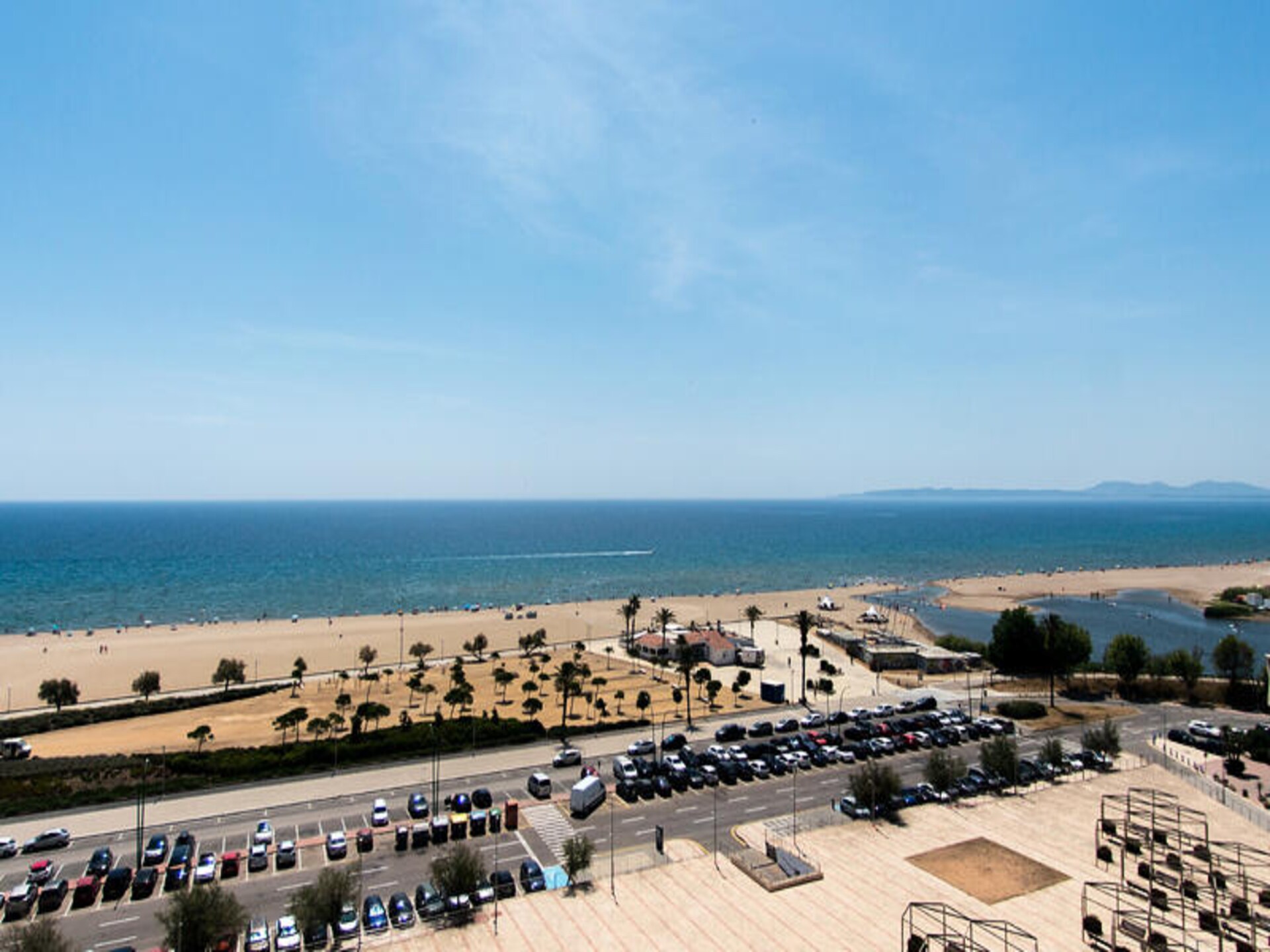 Zonnige studio op 100m van strand Empuriabrava, airco & zeezicht - foto 18