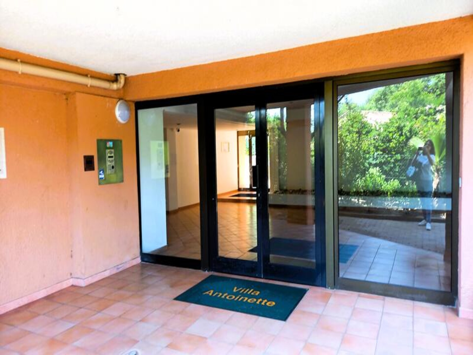 Luxe appartement met zwembadzicht in hartje Grimaud - foto 10