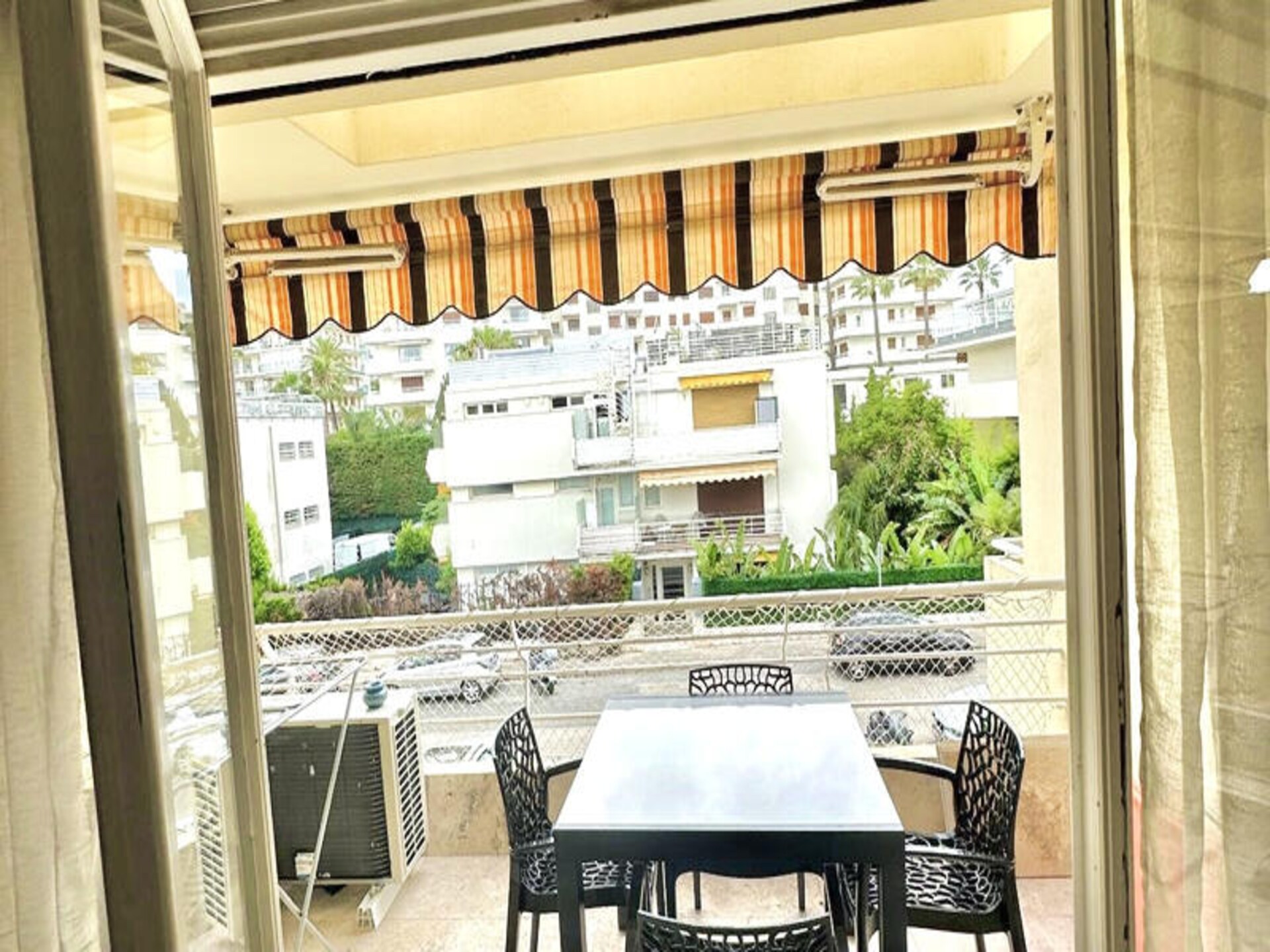 Stijlvol appartement in het hart van Cannes, vlakbij zee en Croisette - foto 3