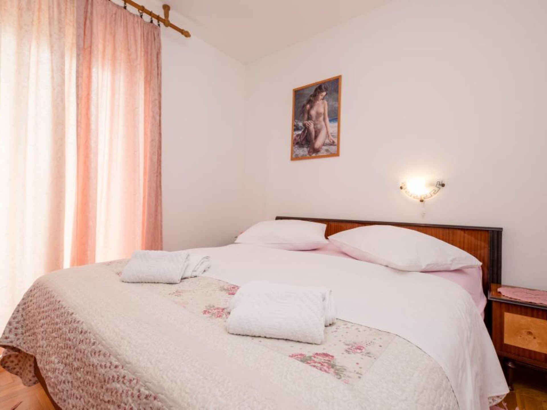Ruim appartement voor 5 met terras vlakbij zee op Rab - foto 10