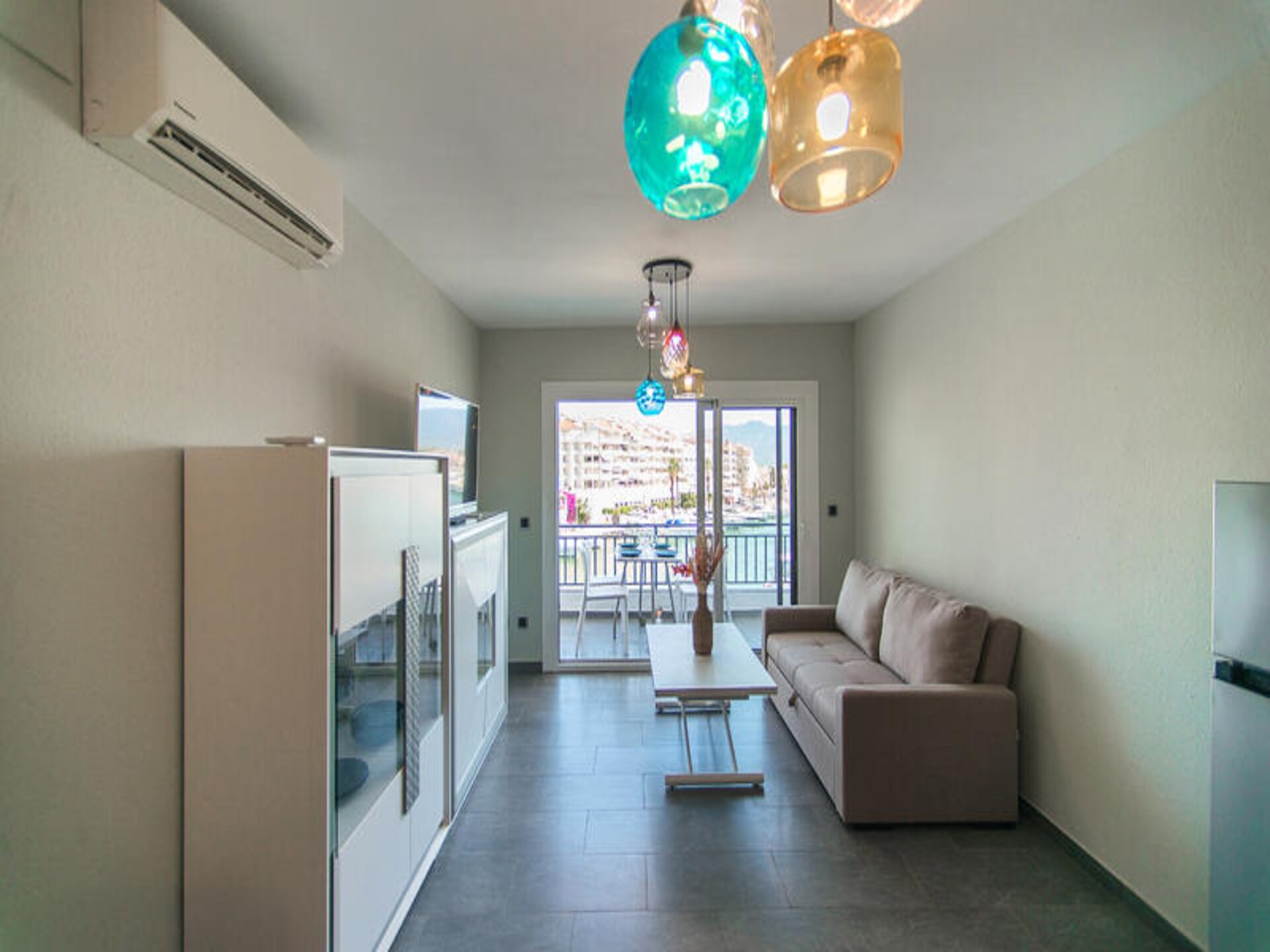 Kanaalappartement Empuriabrava – 500m van strand, airco & terras - foto 9