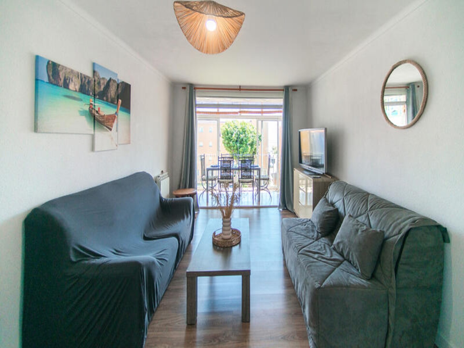 Ruim appartement in Empuriabrava, 62m², op loopafstand van het strand - foto 1