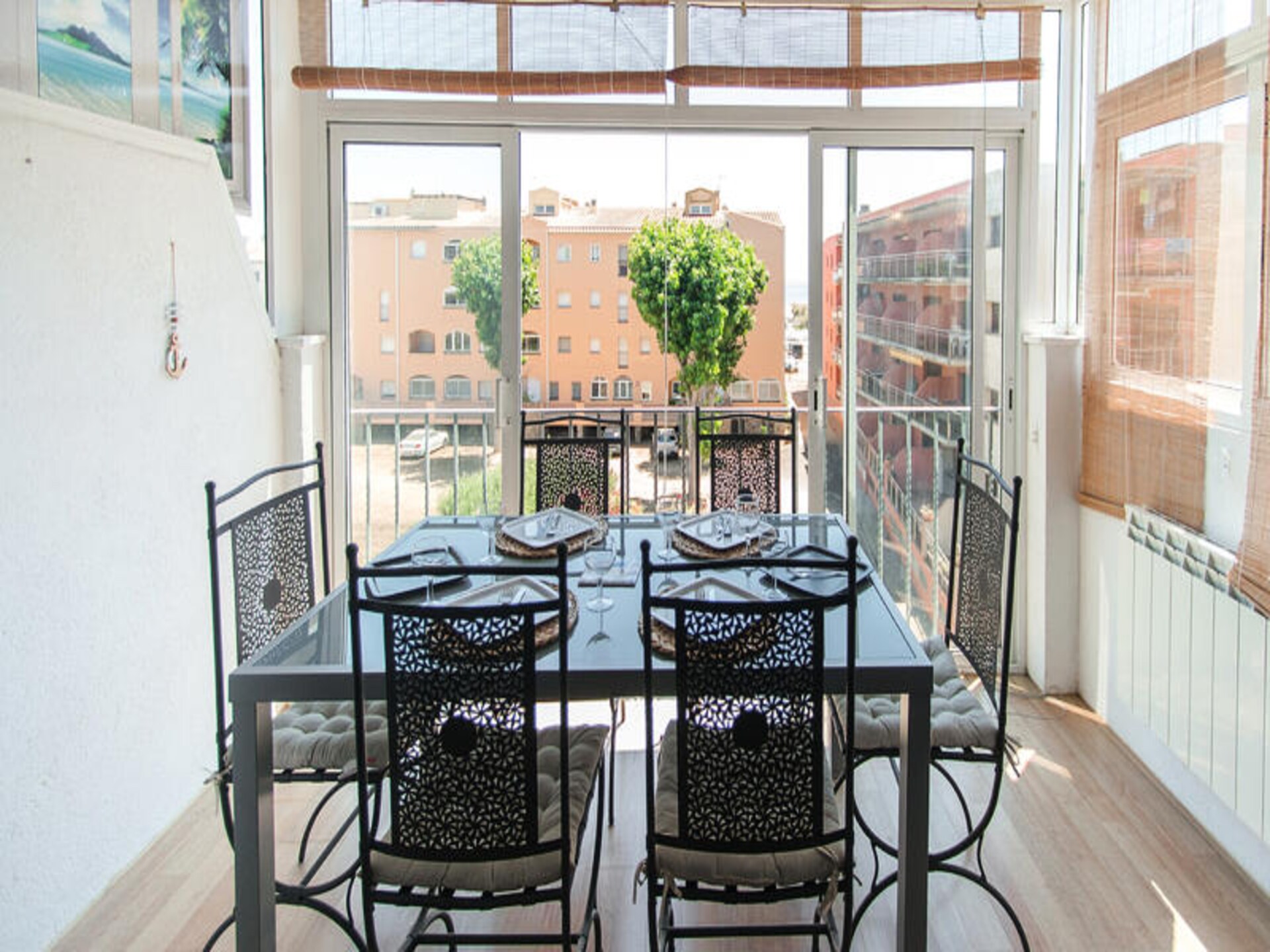 Ruim appartement in Empuriabrava, 62m², op loopafstand van het strand - foto 2