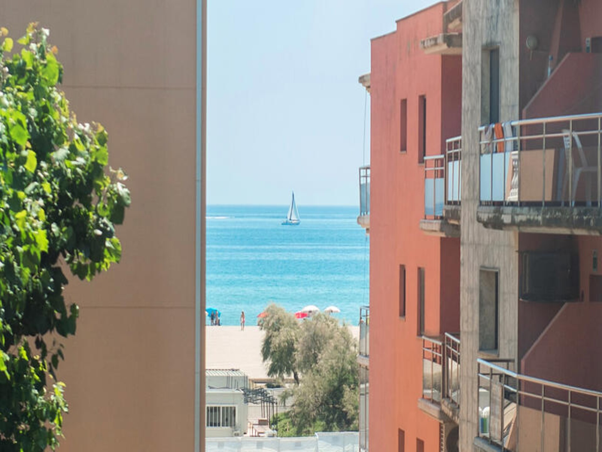 Ruim appartement in Empuriabrava, 62m², op loopafstand van het strand - foto 29