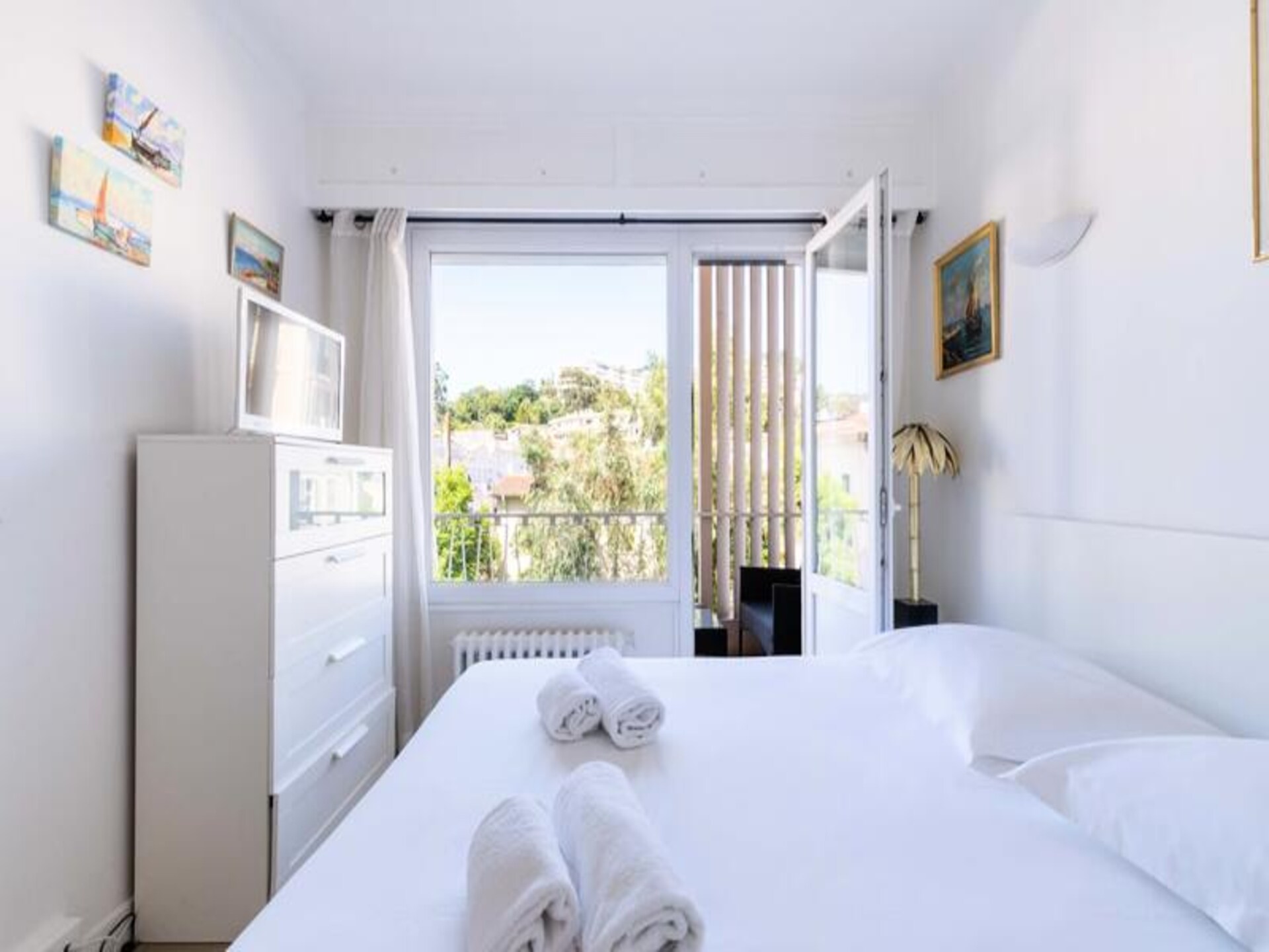 Licht appartement in Cannes met terras, op 6 minuten lopen van het strand - foto 11