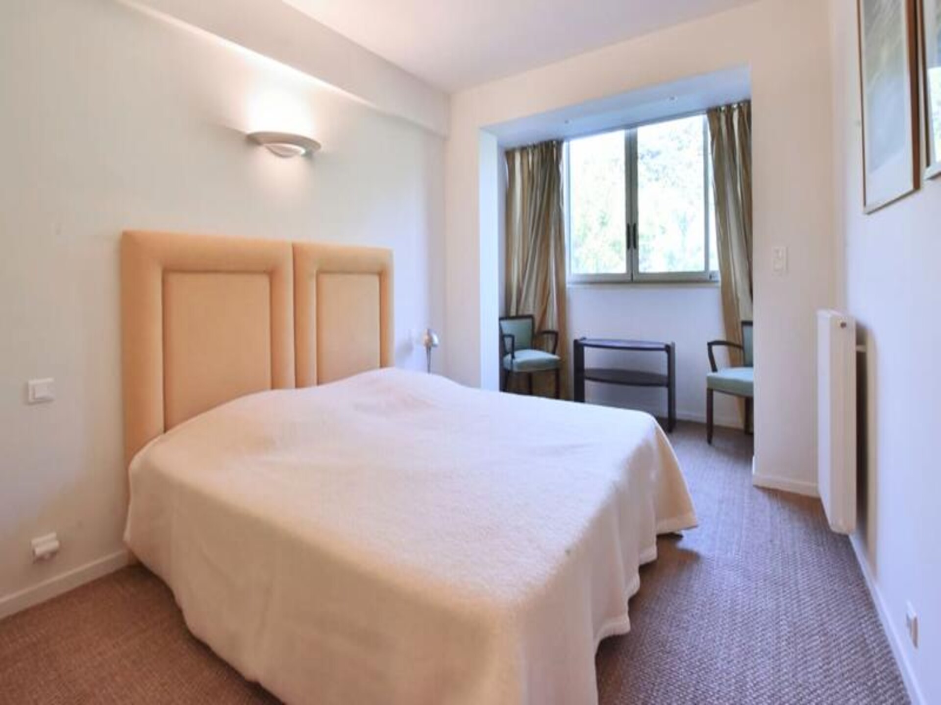 Licht appartement met 2 suites, zwembad en zeezicht nabij centrum Cannes - foto 16