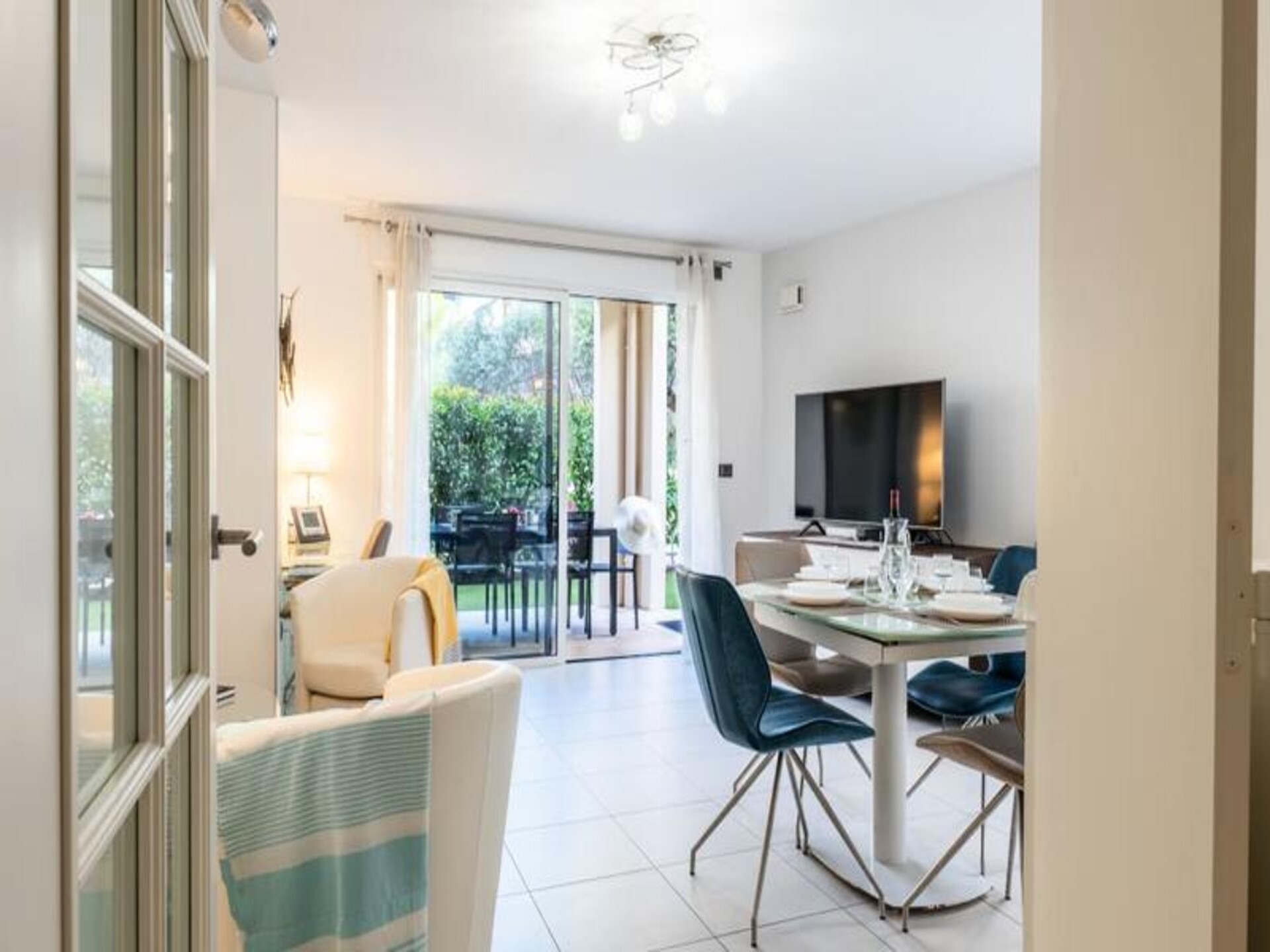 Luxe appartement Palm Beach Cannes: privétuin, zwembad & strand op loopafstand - foto 5