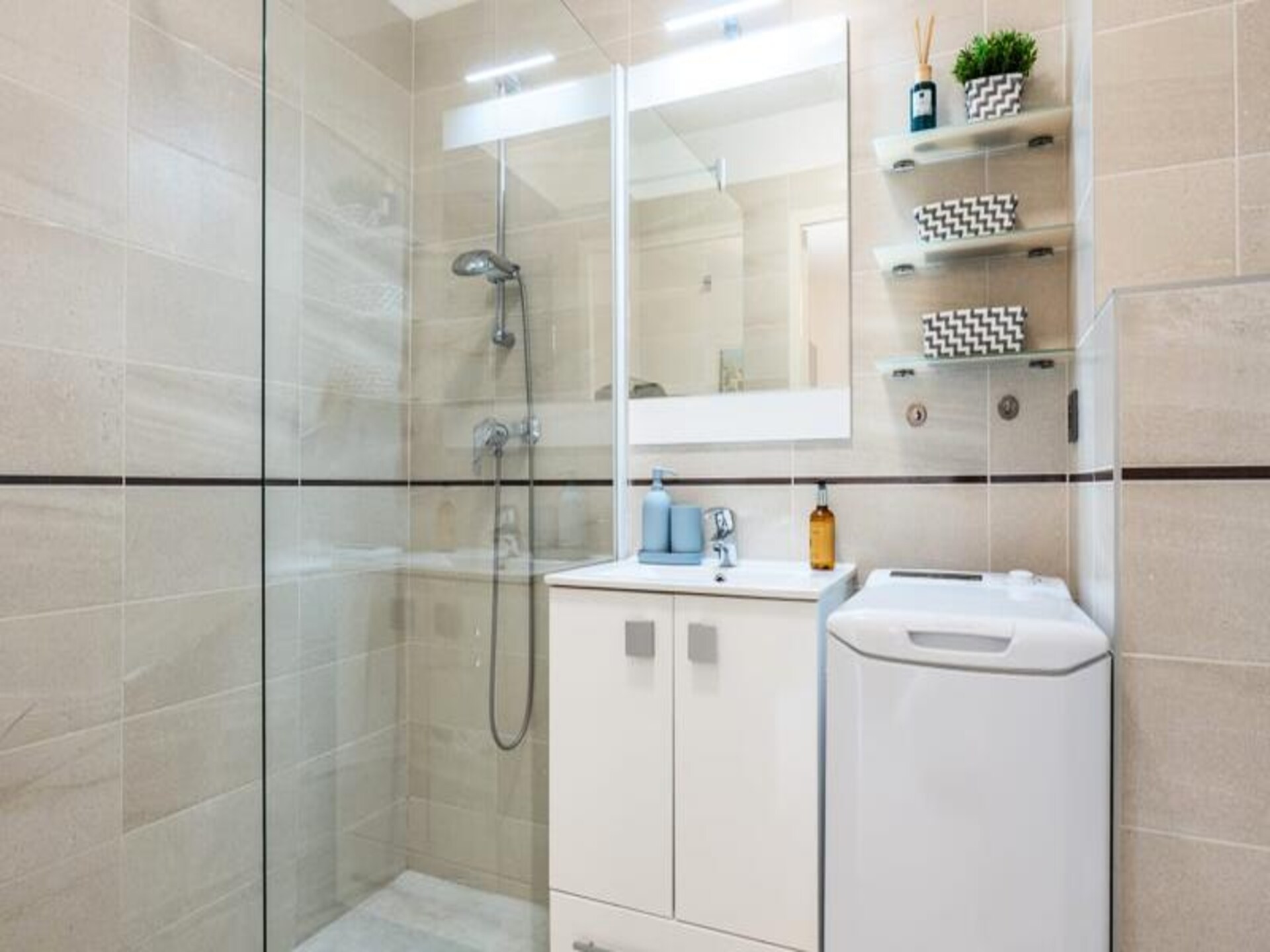 Luxe appartement Palm Beach Cannes: privétuin, zwembad & strand op loopafstand - foto 36