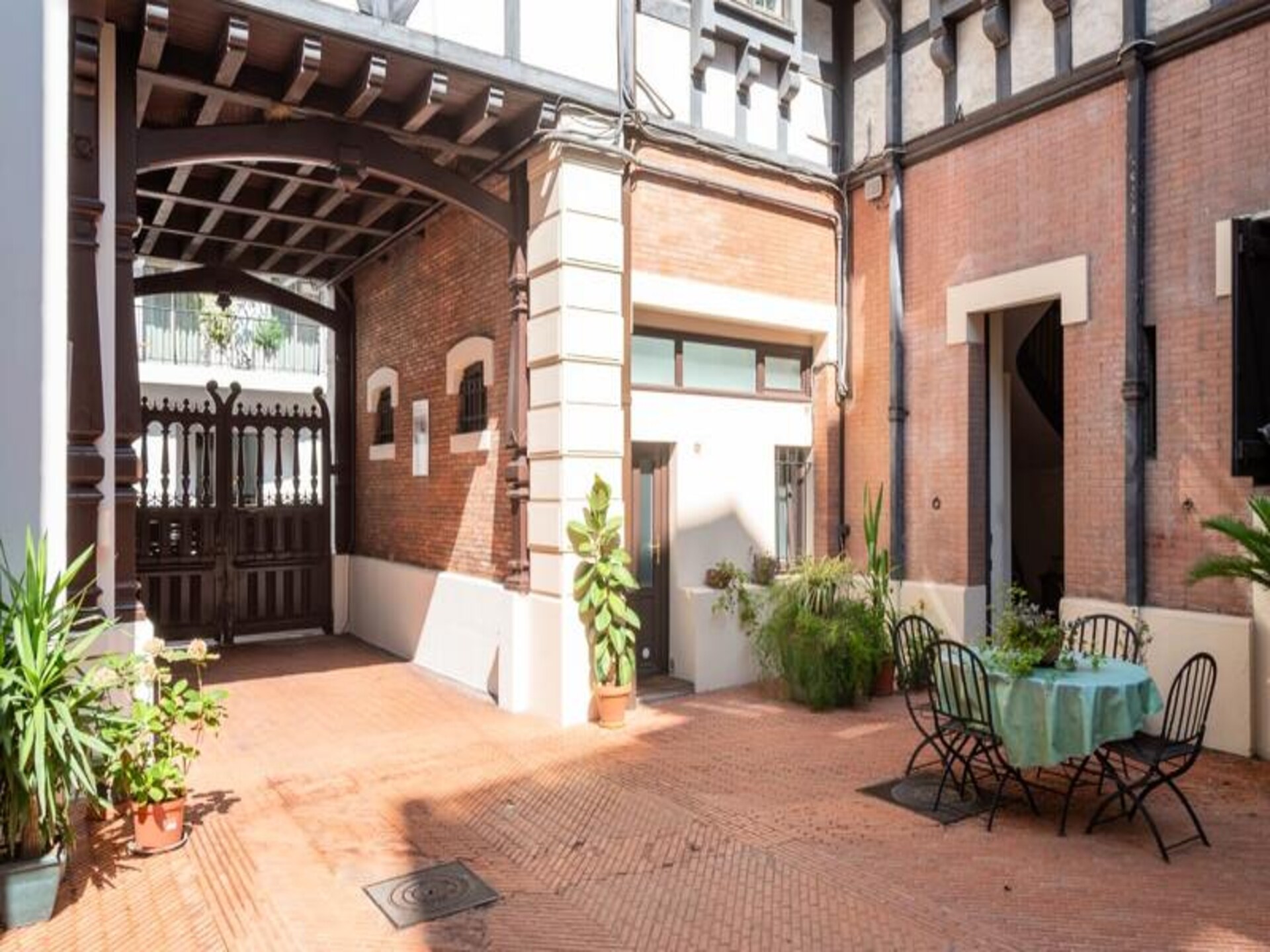Gerenoveerd appartement vlakbij strand en centrum Cannes - foto 3