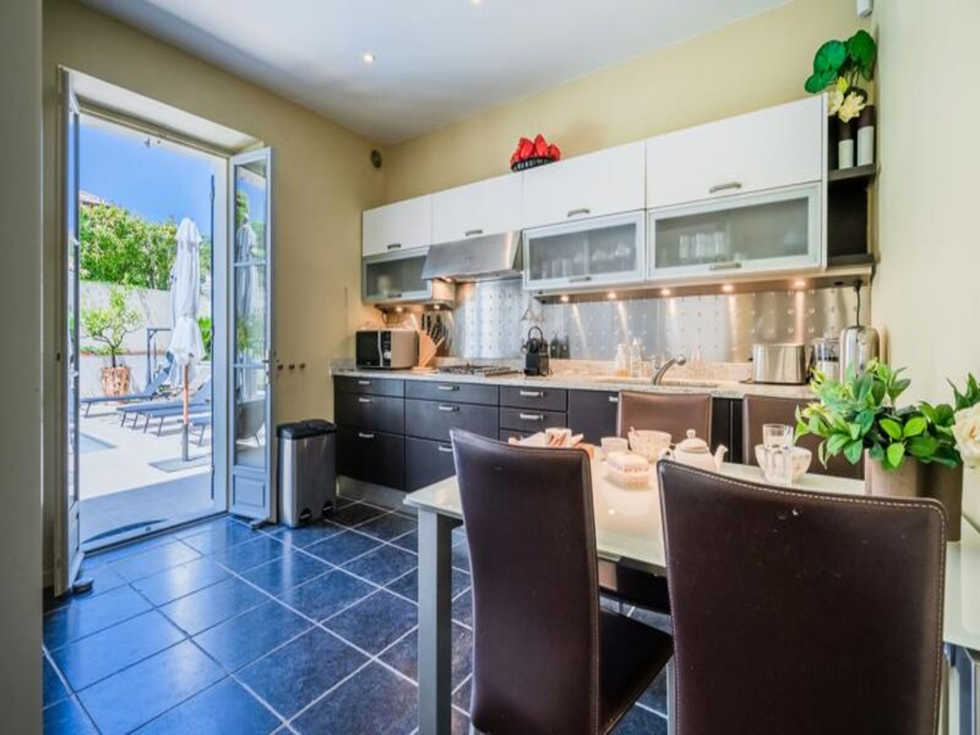 Ruim appartement in Antibes voor 10 personen nabij het strand - foto 14