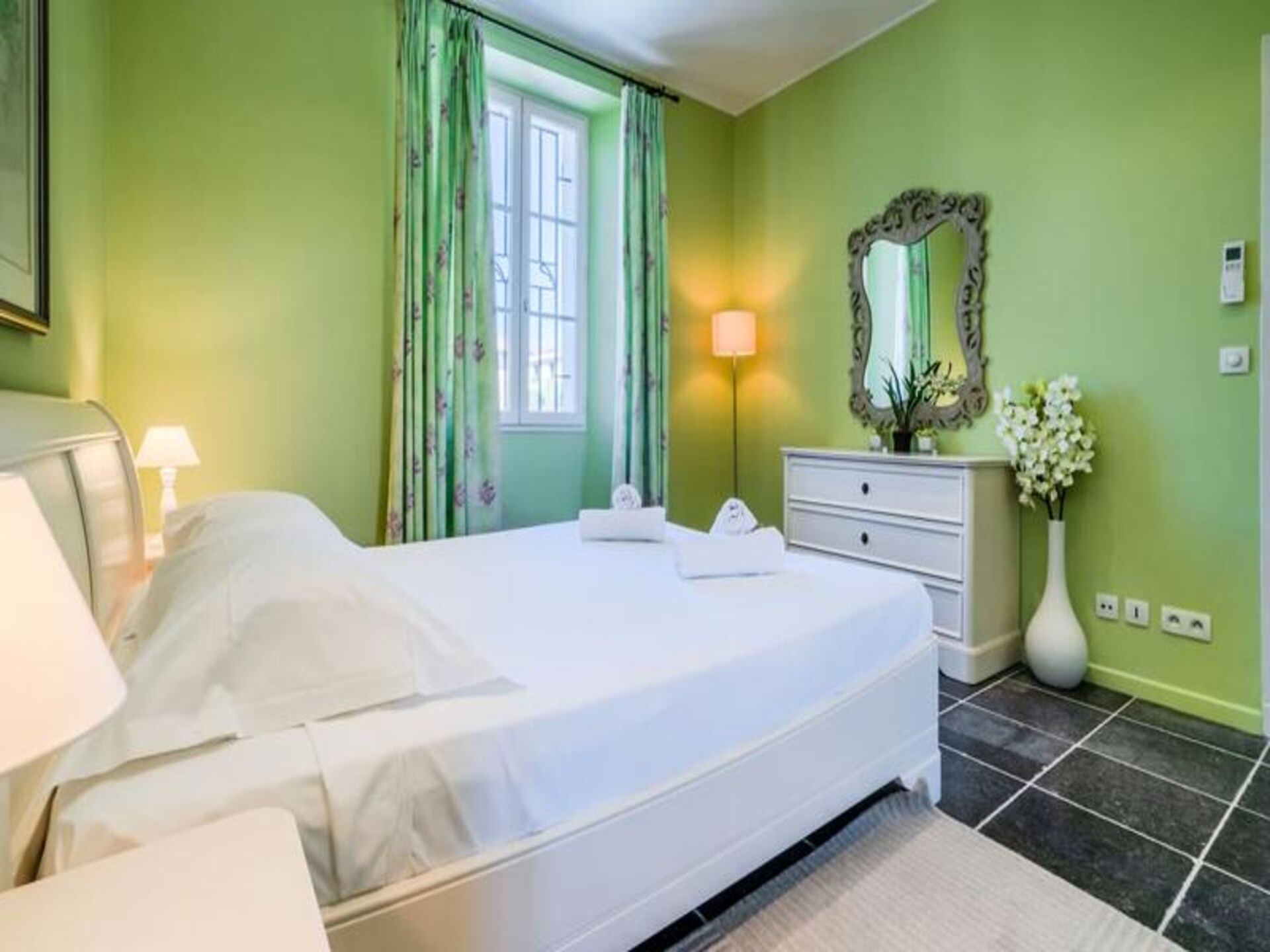 Ruim appartement in Antibes voor 10 personen nabij het strand - foto 27