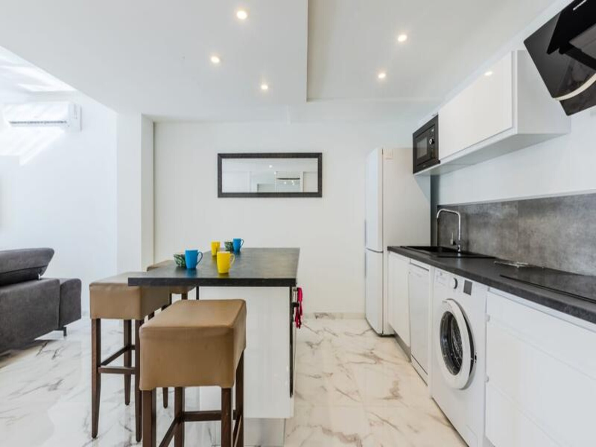 90m² appartement op de Croisette met terras en zeezicht - foto 3