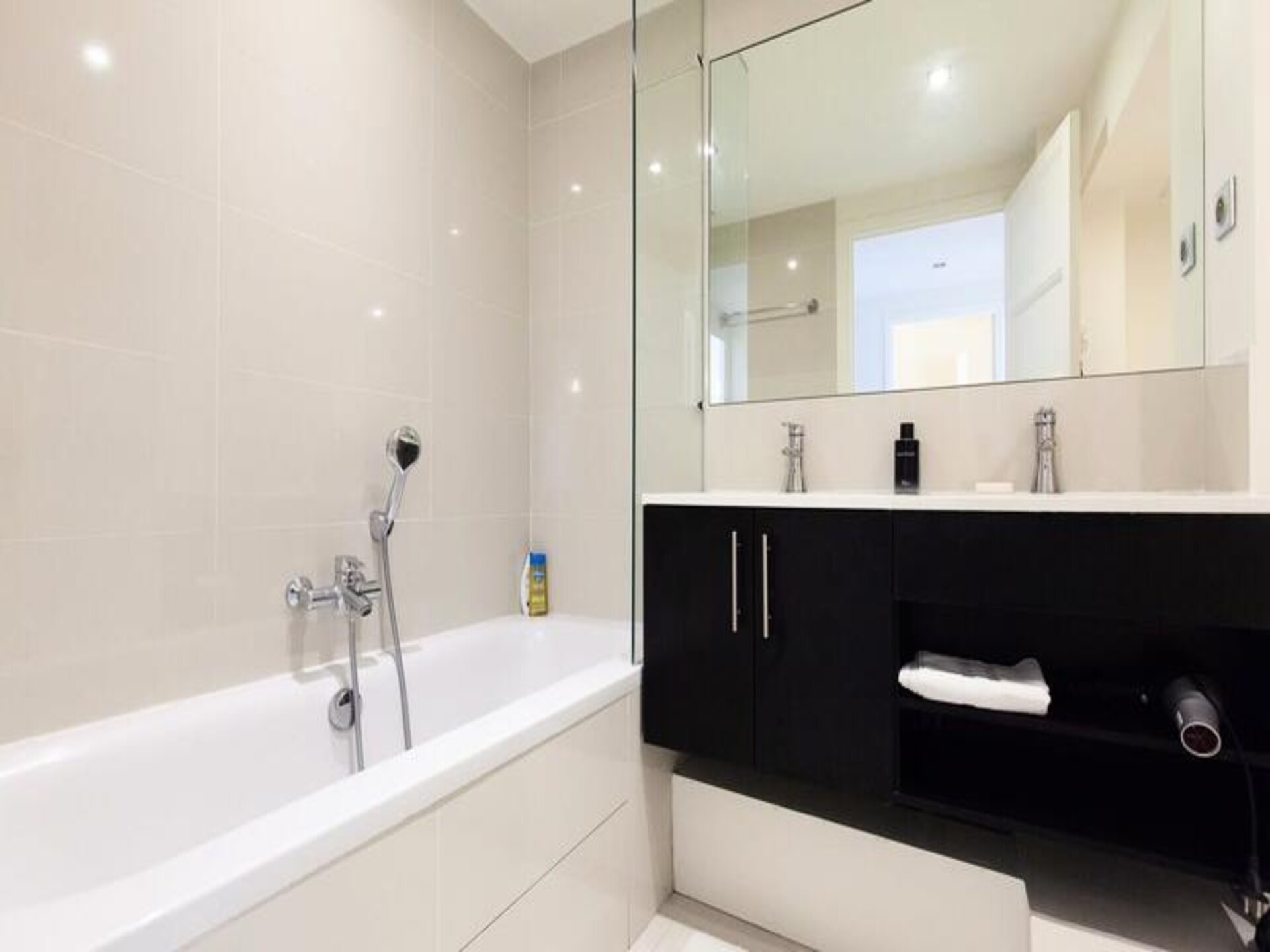 Modern appartement op 50 meter van de Croisette in Cannes - foto 15