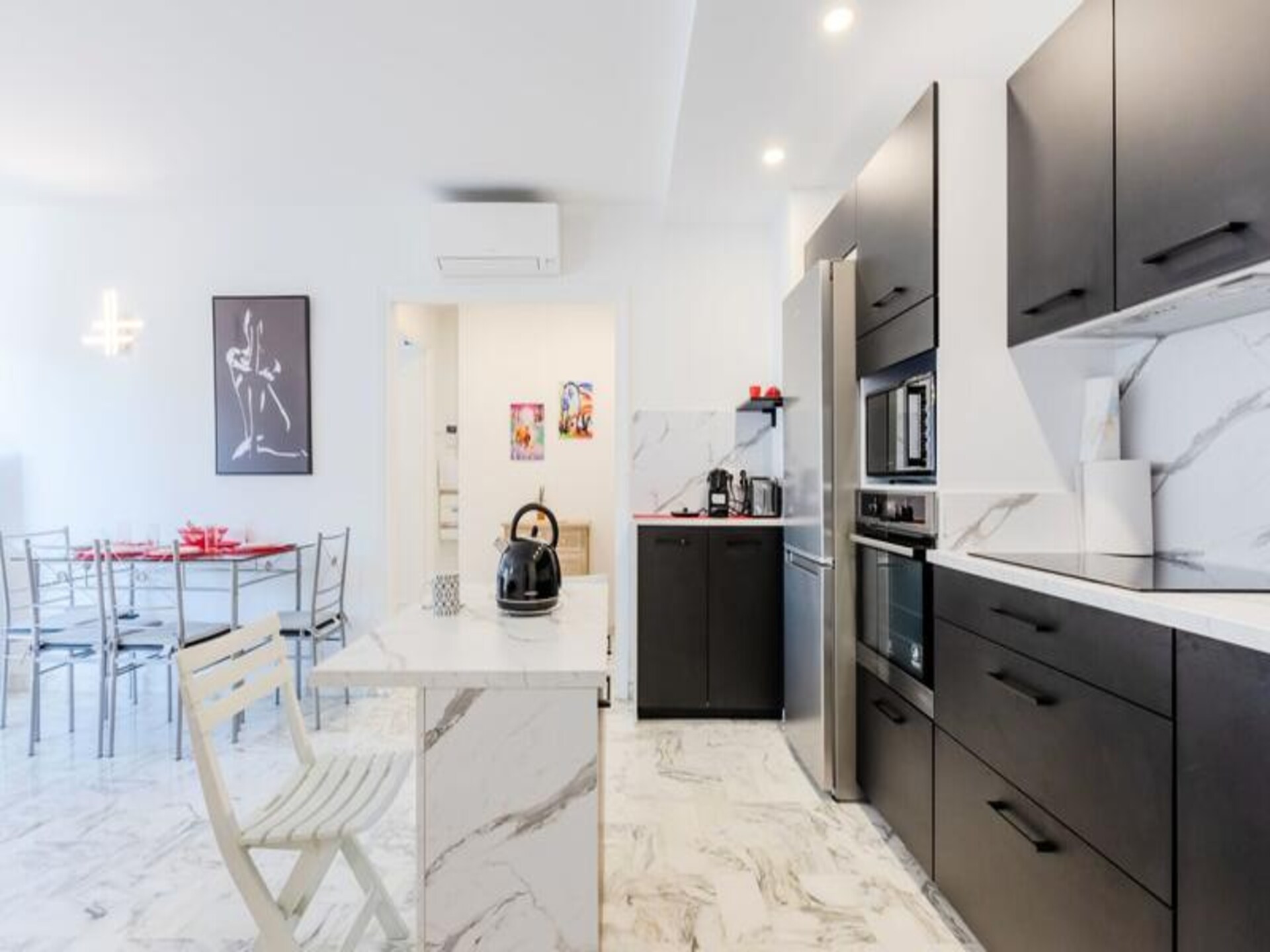Gerenoveerd 3-kamerappartement in park, 5 minuten van centrum Cannes - foto 3