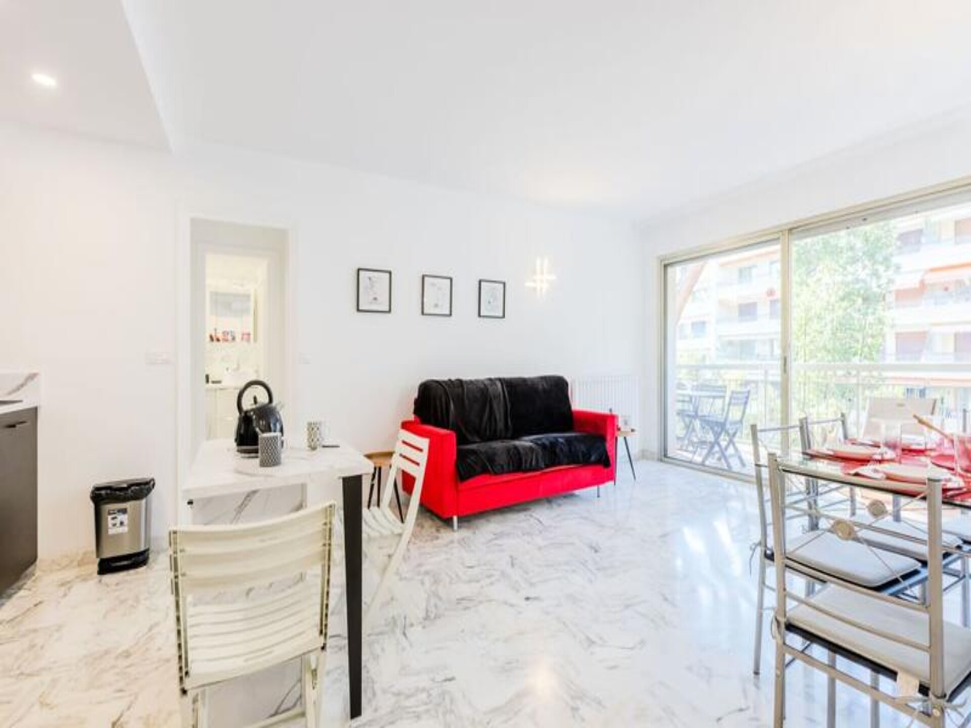 Gerenoveerd 3-kamerappartement in park, 5 minuten van centrum Cannes - foto 9