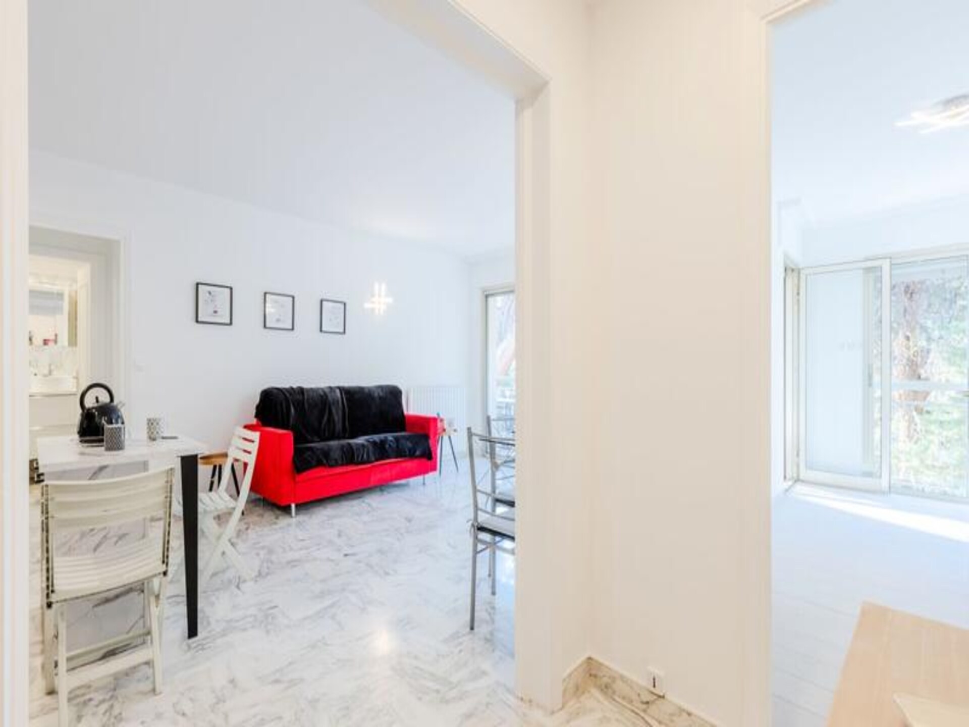 Gerenoveerd 3-kamerappartement in park, 5 minuten van centrum Cannes - foto 11
