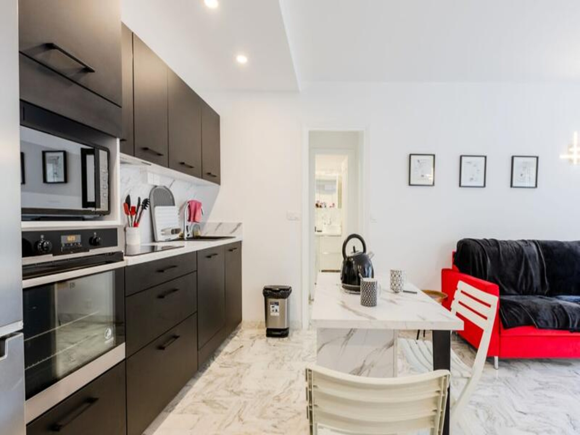 Gerenoveerd 3-kamerappartement in park, 5 minuten van centrum Cannes - foto 13